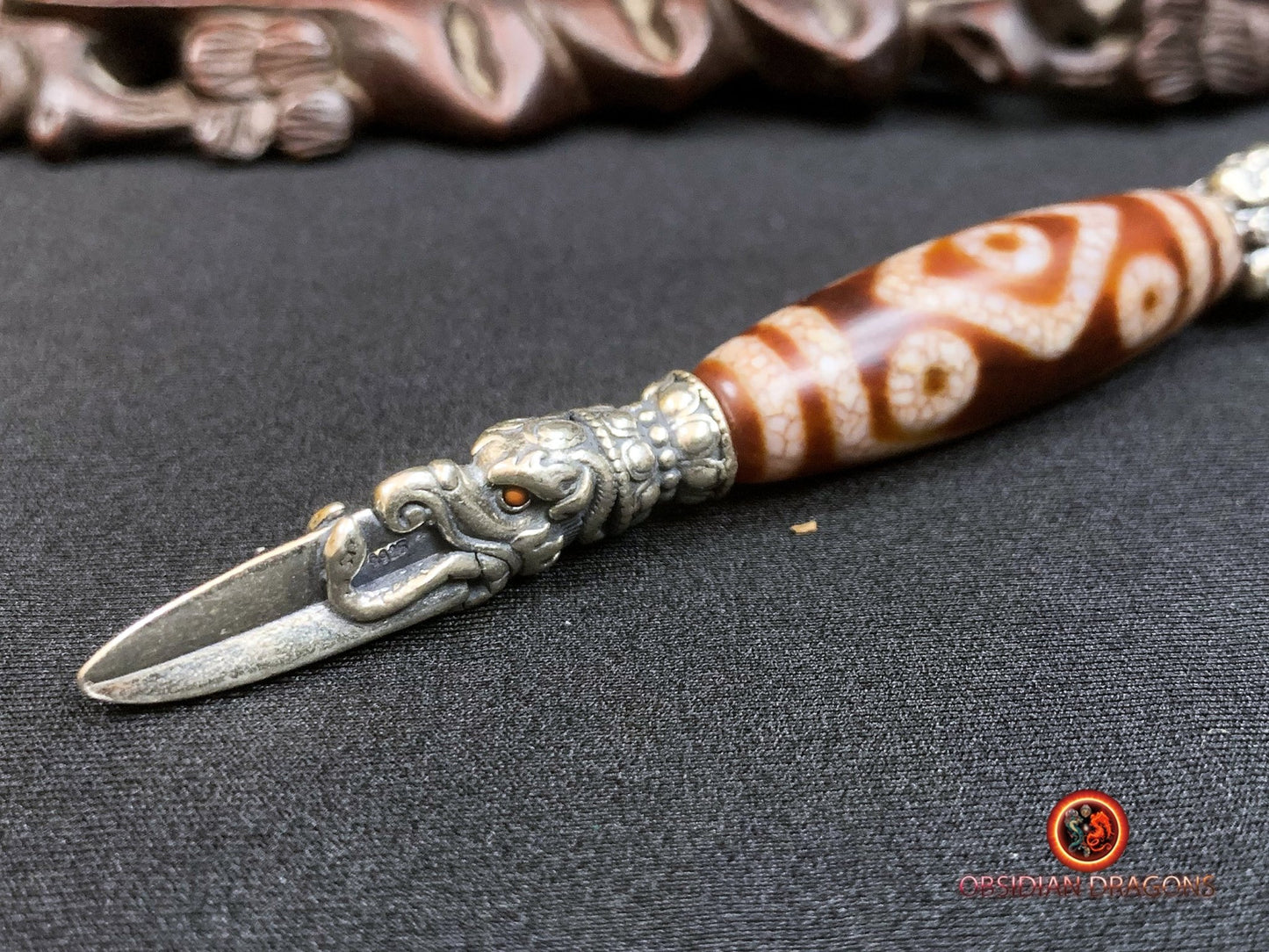 Pendentif Phurba tibétain- DZI à sept yeux