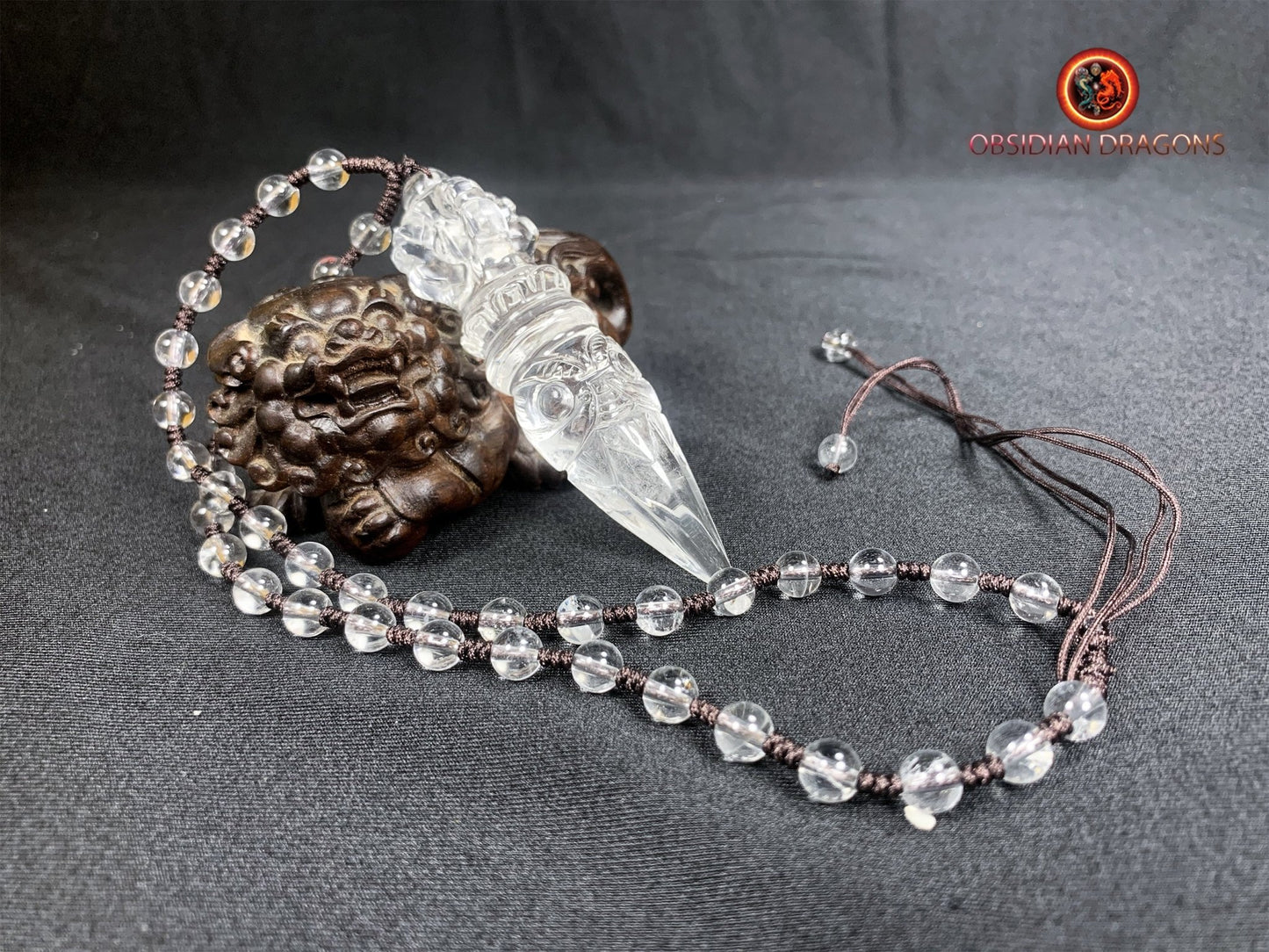 Pendentif phurba en cristal de roche