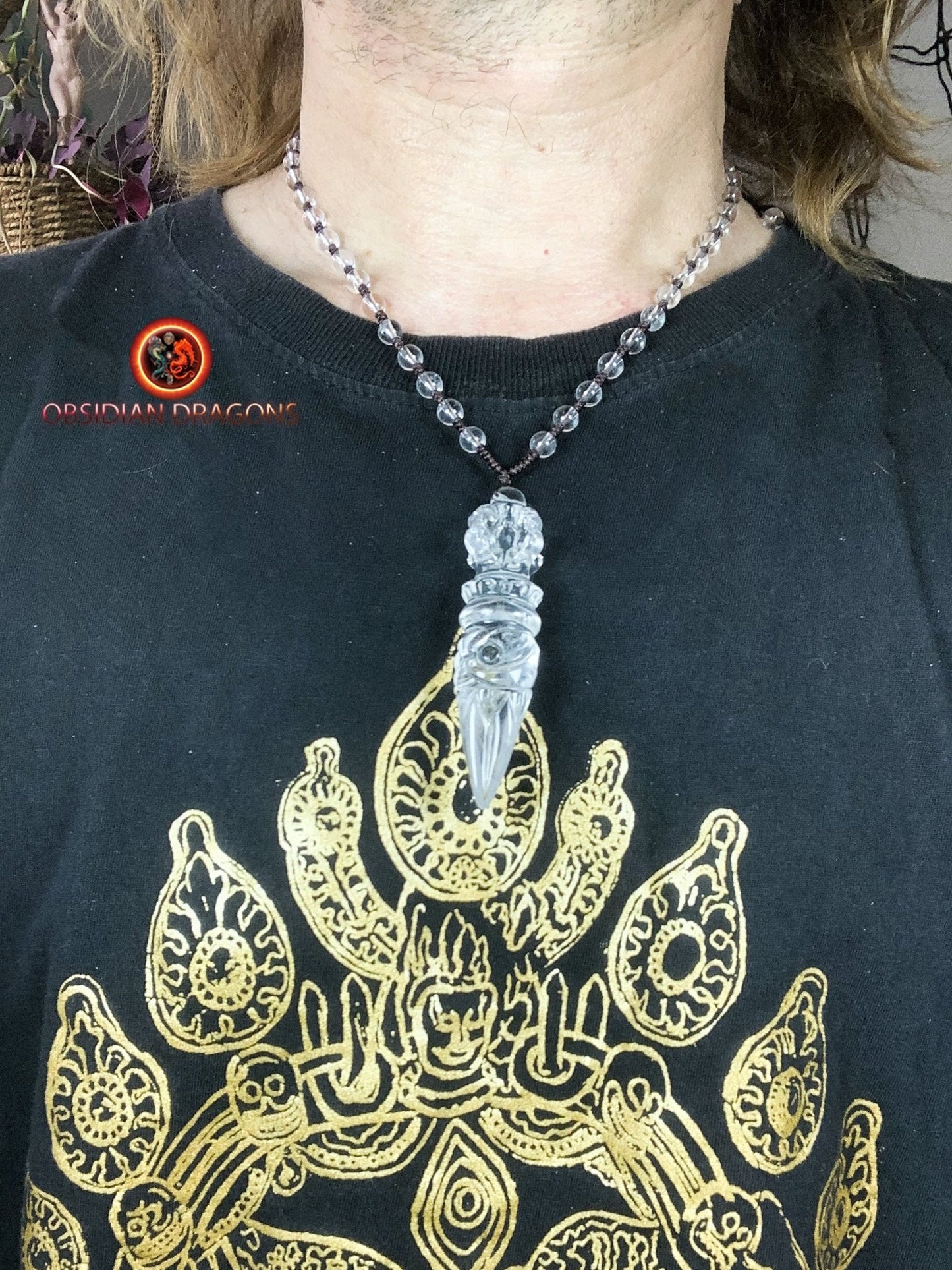 Pendentif phurba en cristal de roche