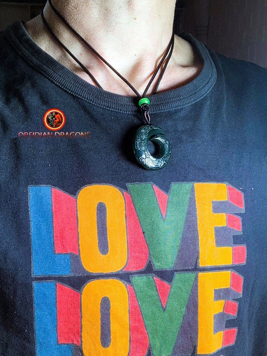 Pendentif feng- shui traditionnel en jade - bonne fortune