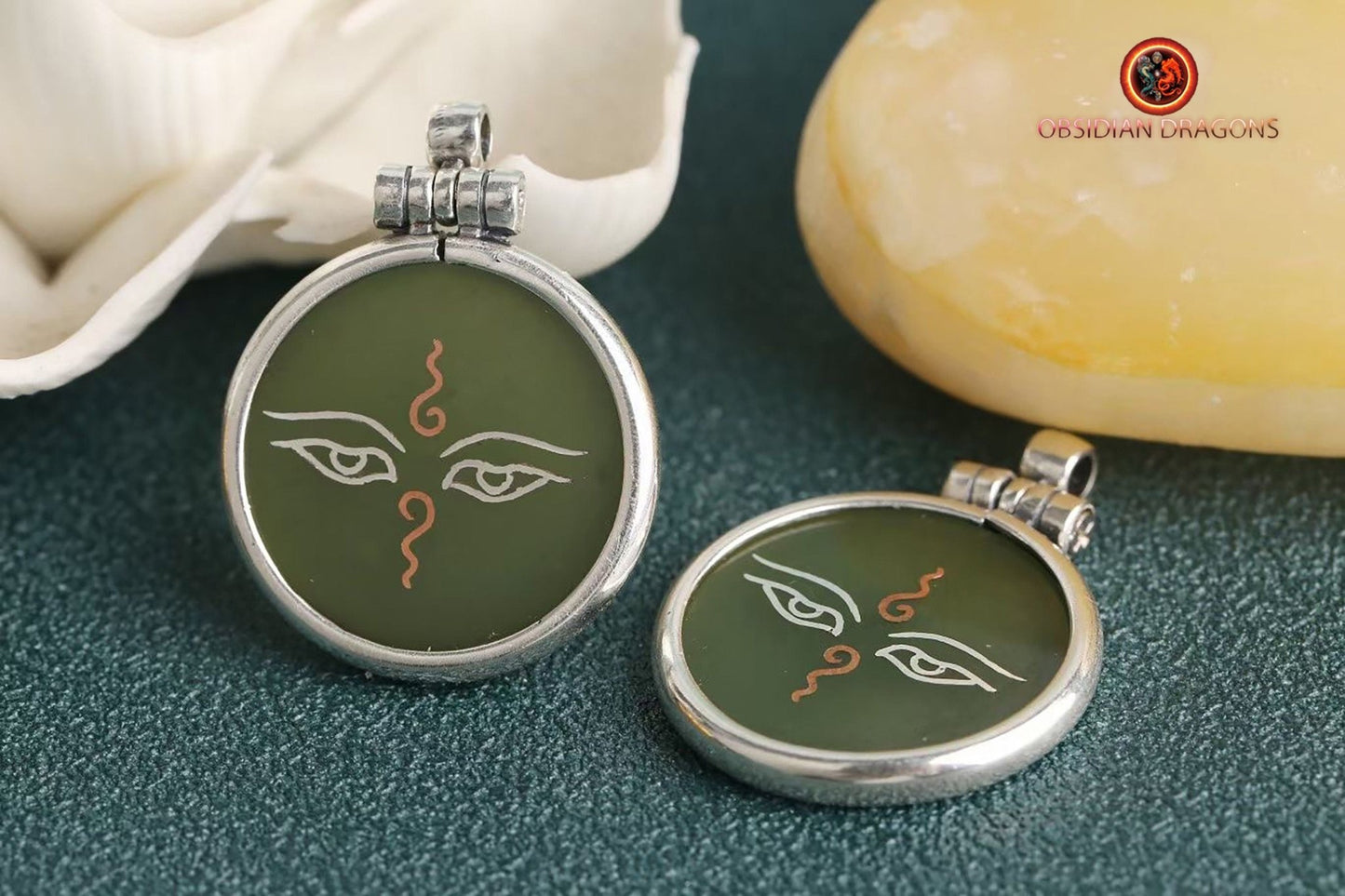 Pendentif yeux de bouddha- Swayambhunath- Jade et argent