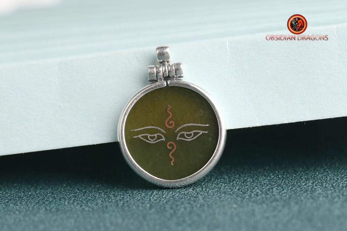 Pendentif yeux de bouddha- Swayambhunath- Jade et argent