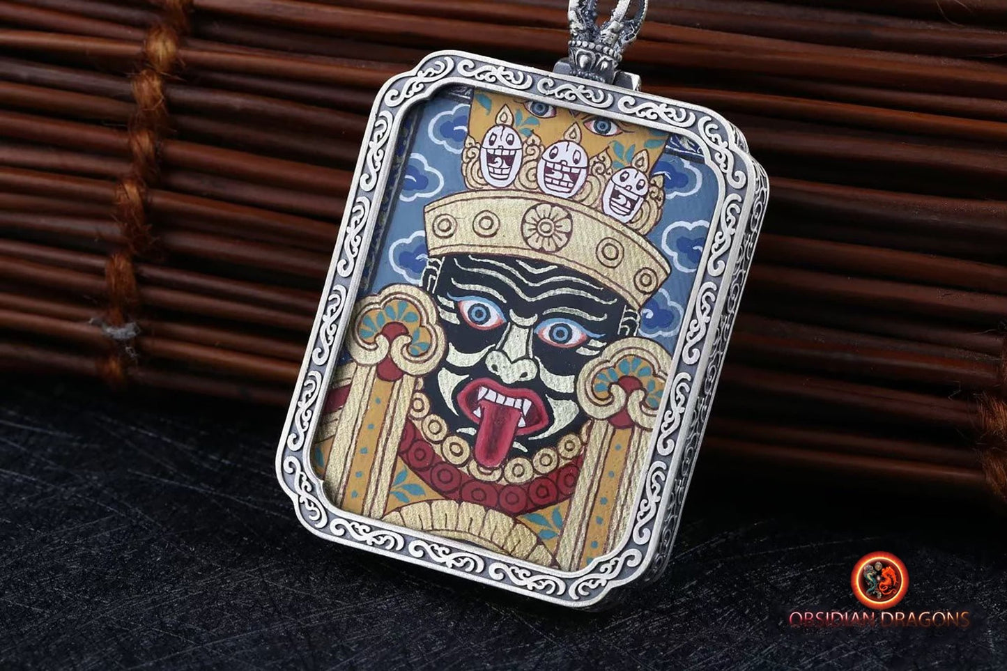 Pendentif Zakiram : Richesse tibétaine - Tangka traditionnel