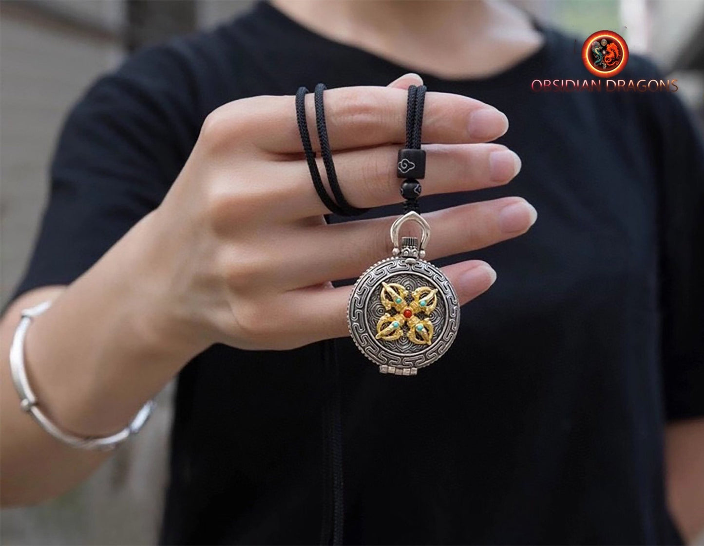Reliquaire bouddhiste tibétain- Dorje tournant