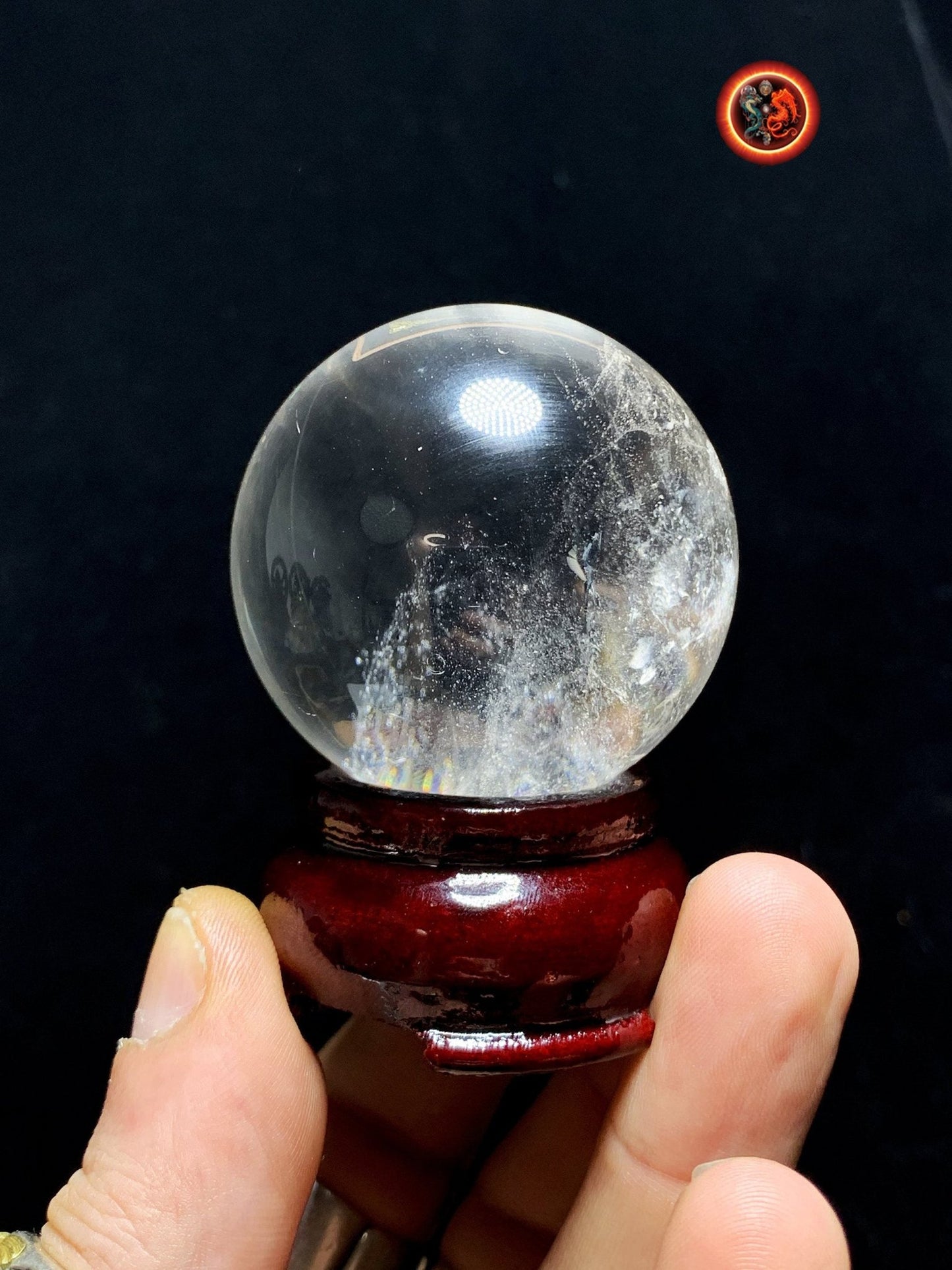 Sphère, boule de cristal. Cristal de Roche du Bresil, qualité excellente. Beaux givres en inclusions. Cristal de roche naturel. 0,160kg - obsidian dragon