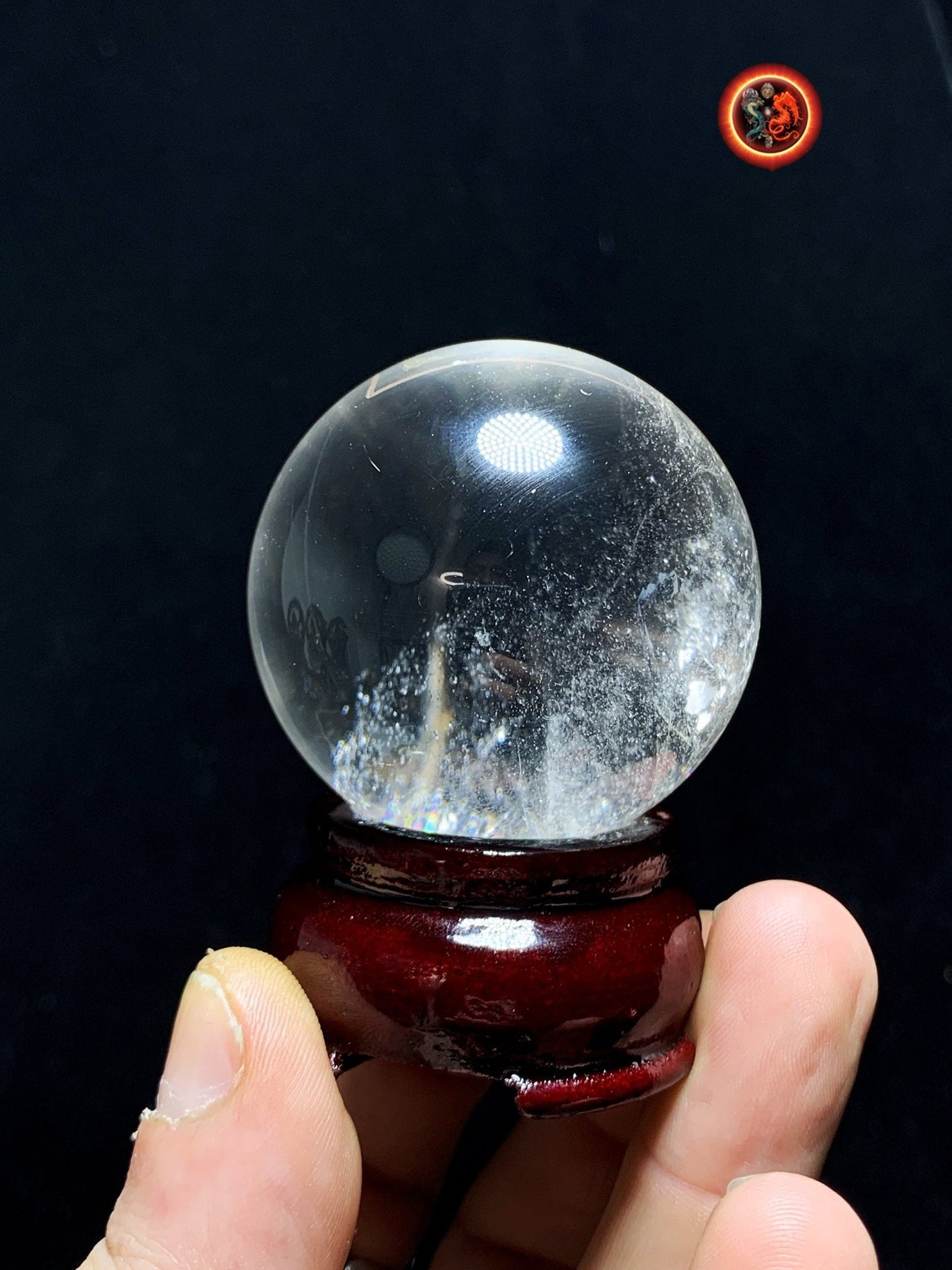 Sphère, boule de cristal. Cristal de Roche du Bresil, qualité excellente. Beaux givres en inclusions. Cristal de roche naturel. 0,160kg - obsidian dragon