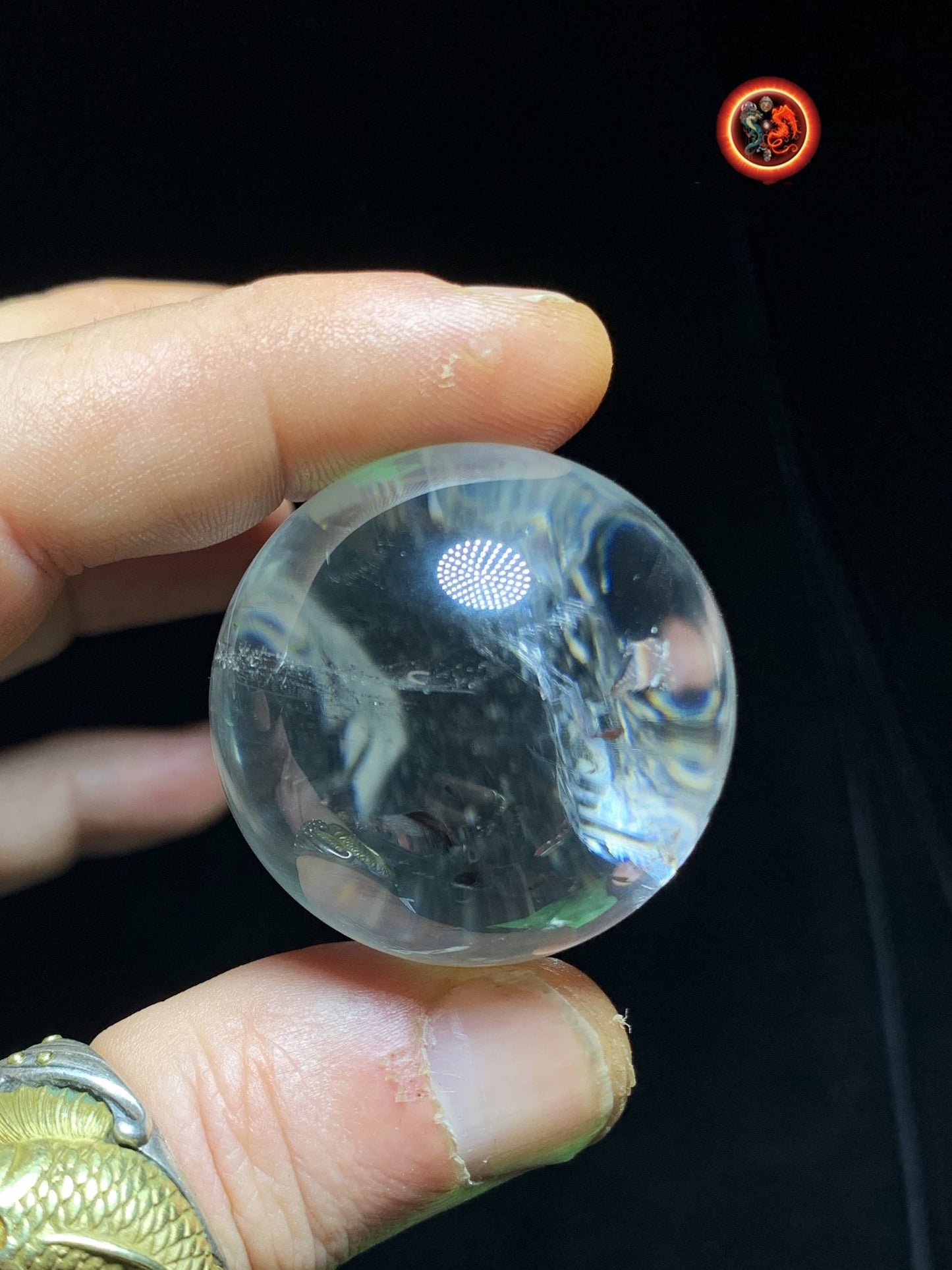 Sphère, boule de cristal. Cristal de Roche du Bresil, qualité excellente. Beaux givres en inclusions. Cristal de roche naturel. 0,080kg - obsidian dragon