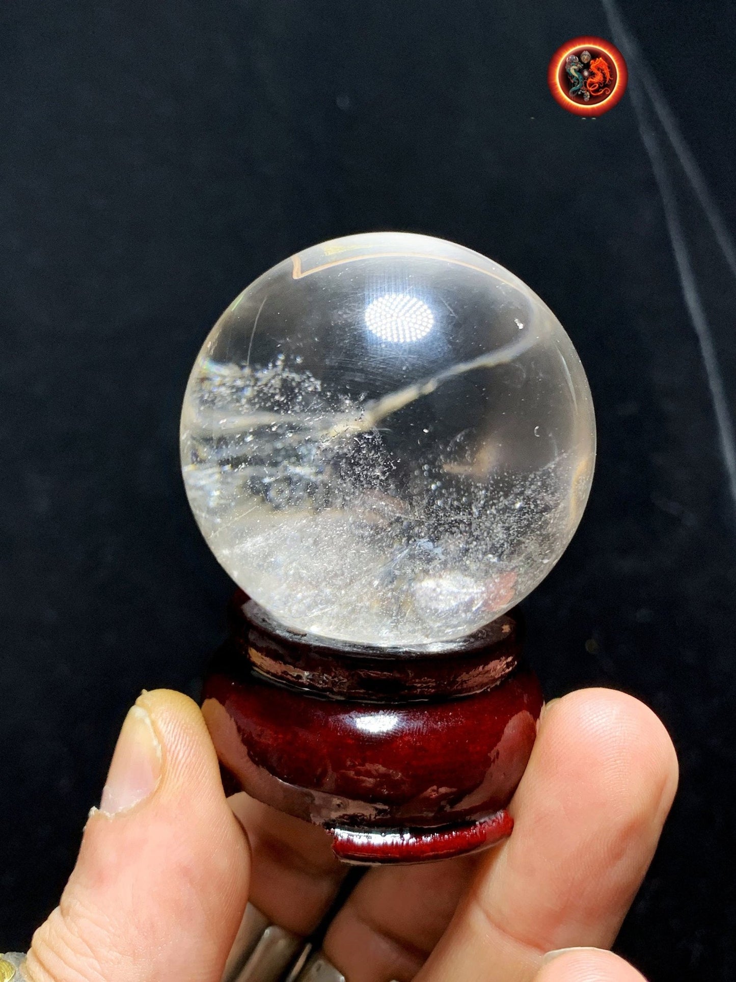 Sphère, boule de cristal. Cristal de Roche du Bresil, qualité excellente. Beaux givres en inclusions. Cristal de roche naturel. 0,160kg - obsidian dragon