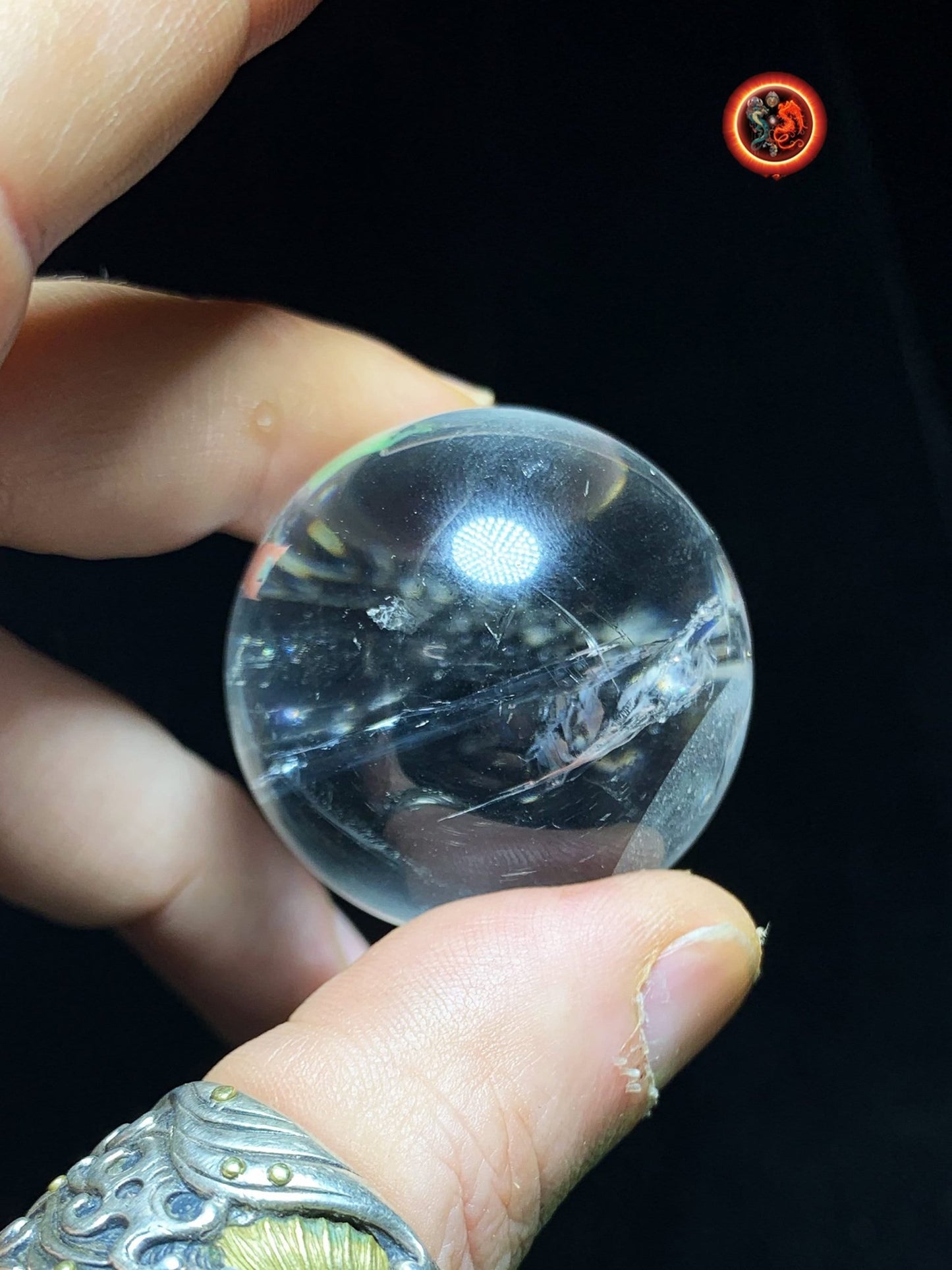 Sphère, boule de cristal. Cristal de Roche du Bresil, qualité excellente. Beaux givres en inclusions. Cristal de roche naturel. 0,080kg - obsidian dragon