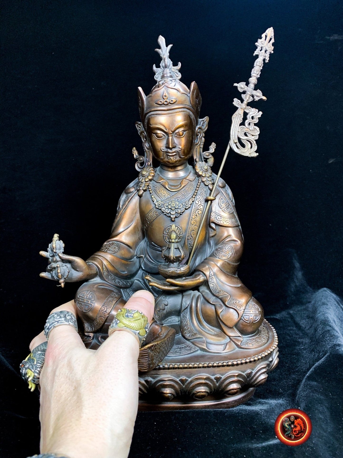 Statuette de Guru Rinpoché en bronze- Traditionnelle