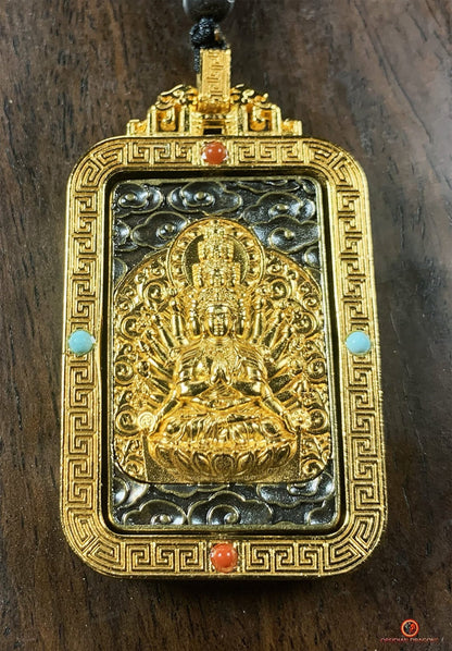 Amulette Bouddhiste de Chenrezig - Mantra Om Mani Padme Hum | obsidian dragons