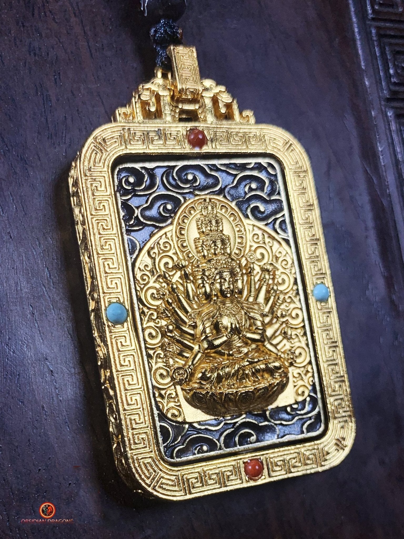 Amulette Bouddhiste de Chenrezig - Mantra Om Mani Padme Hum | obsidian dragons