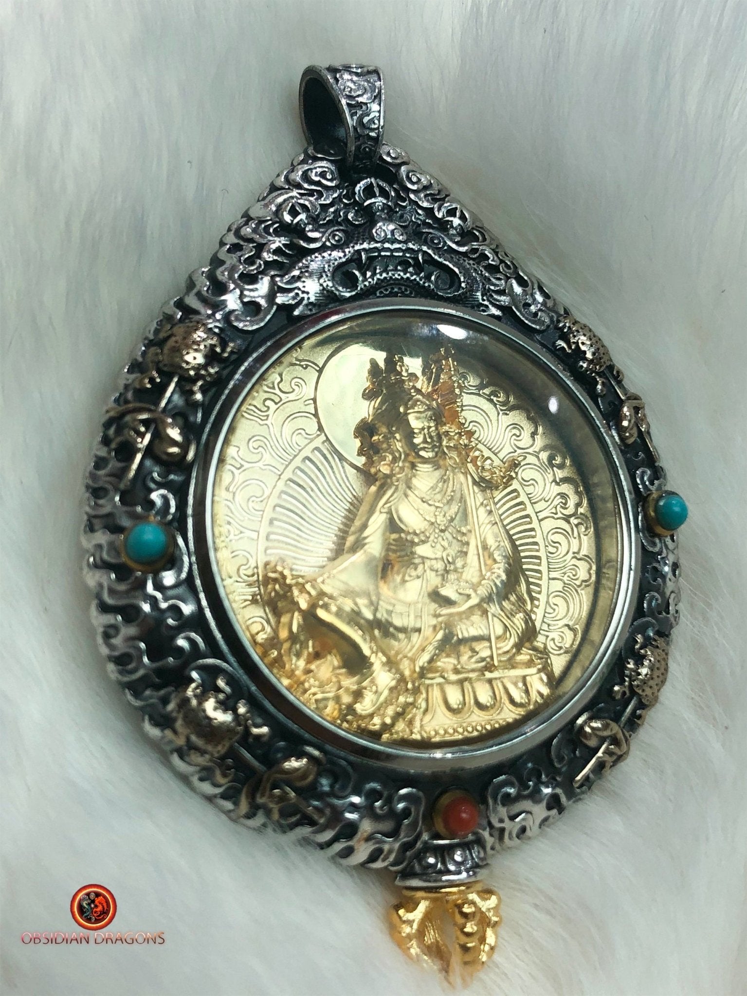 Amulette de Guru Rinpoche - Protection du Bagua Luo Pan | obsidian dragons