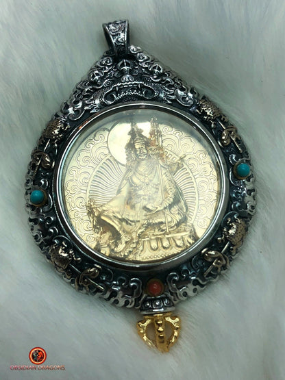 Amulette de Guru Rinpoche - Protection du Bagua Luo Pan | obsidian dragons
