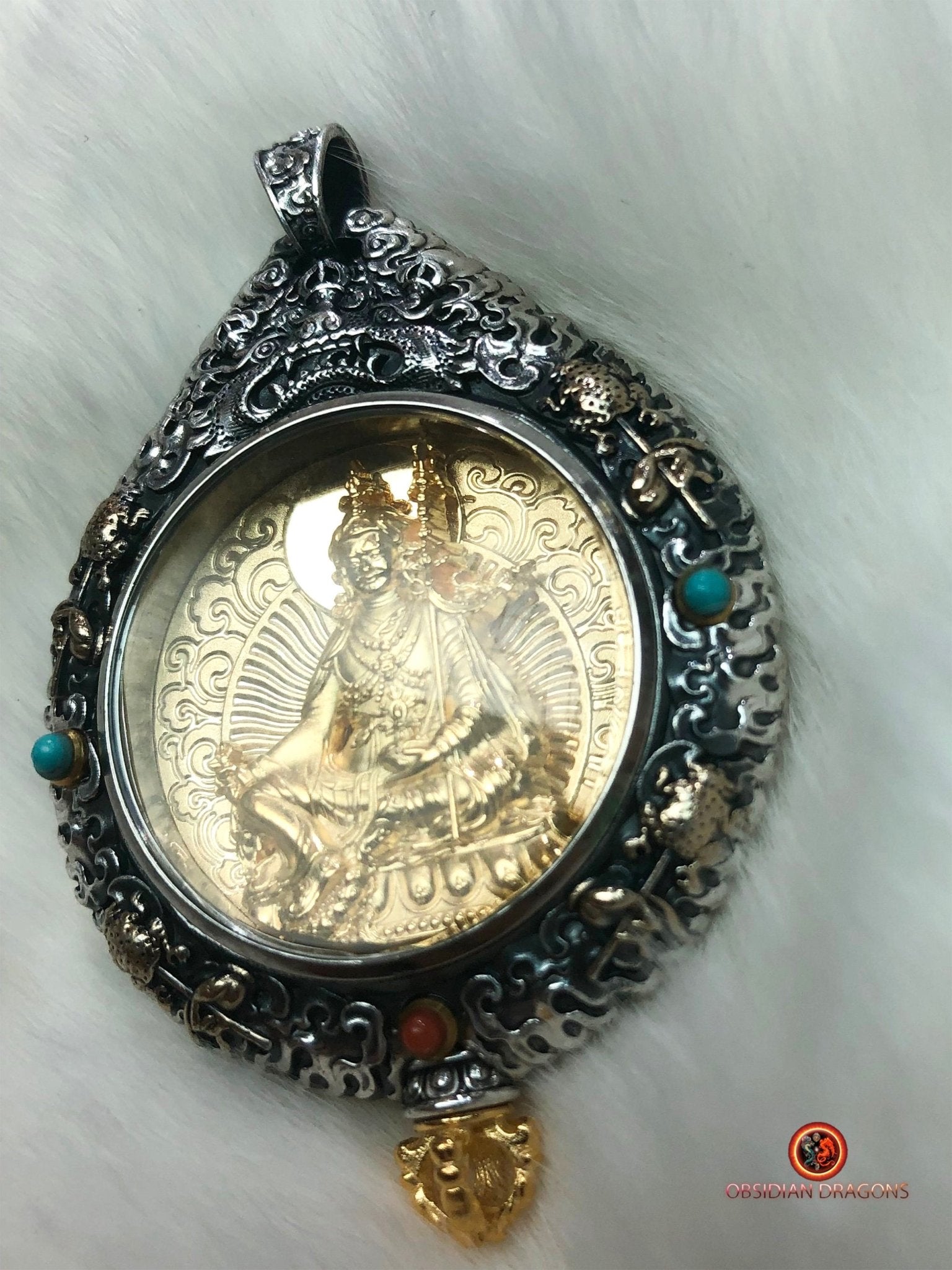 Amulette de Guru Rinpoche - Protection du Bagua Luo Pan | obsidian dragons