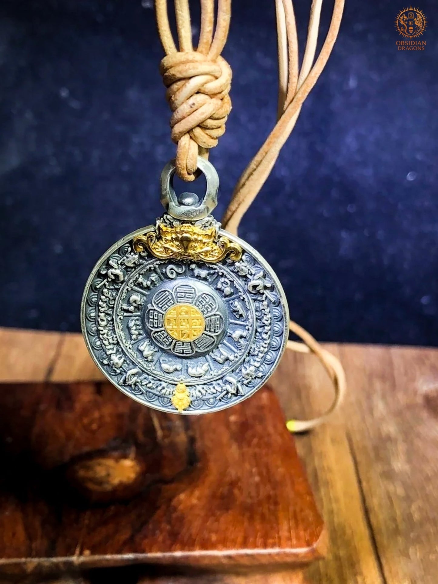 Amulette de Protection Feng Shui – Bagua Luo Pan et Dorjé | obsidian dragons