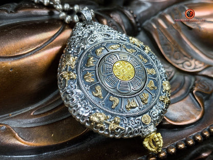 Amulette du Bodhisattva Chenrezig - Protection du Bagua Luo Pan | obsidian dragons