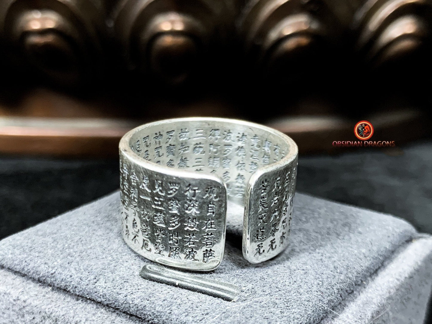 Bague bouddhiste en argent - Akashagarbha - Sutra du Cœur | obsidian dragons