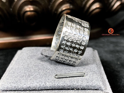 Bague bouddhiste en argent - Bouddha  Acala - Sutra du Cœur | obsidian dragons