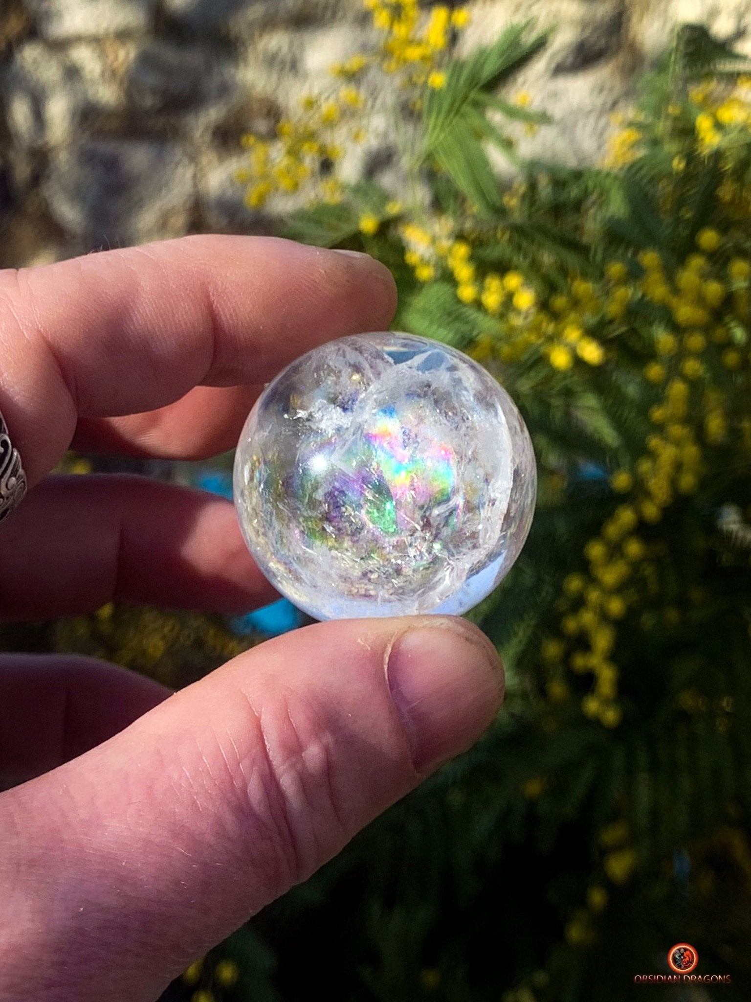 Boule de Cristal de Roche Naturelle - Reflets Arc en Ciel - Unique | obsidian dragons