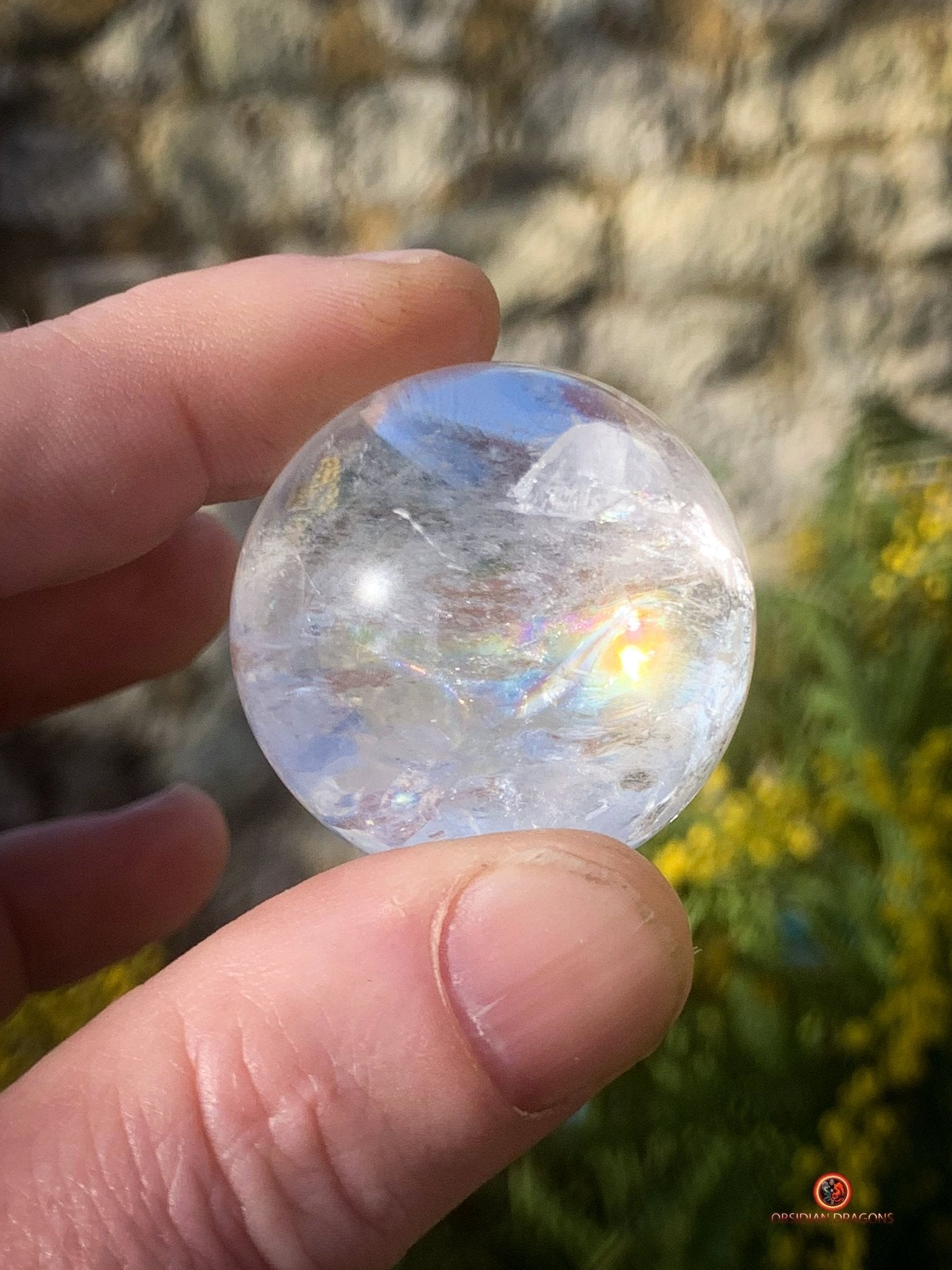 Boule de Cristal de Roche Naturelle - Reflets Arc en Ciel - Unique | obsidian dragons