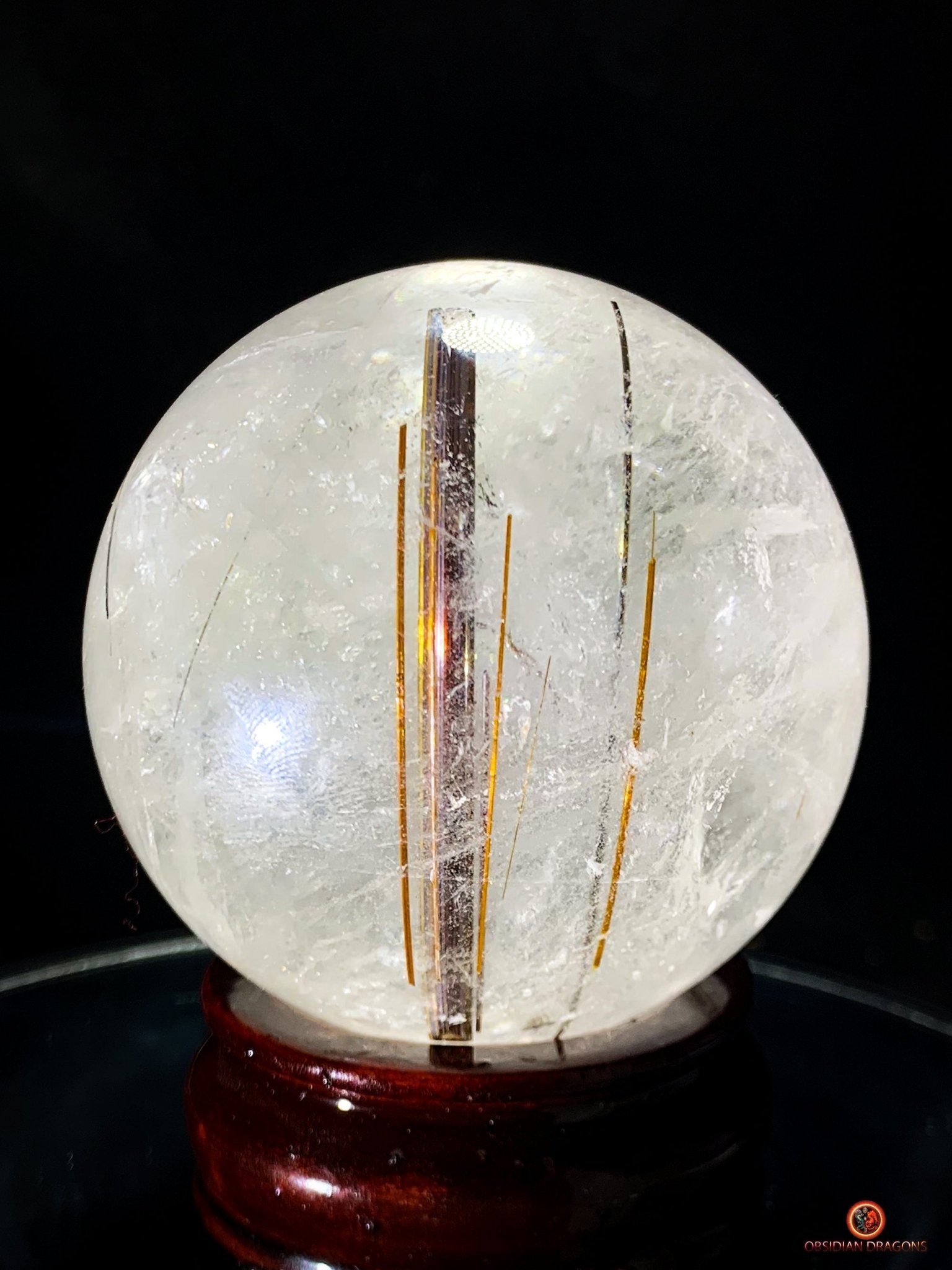 Boule de cristal de roche - inclusions de tourmalines et rutiles | obsidian dragons