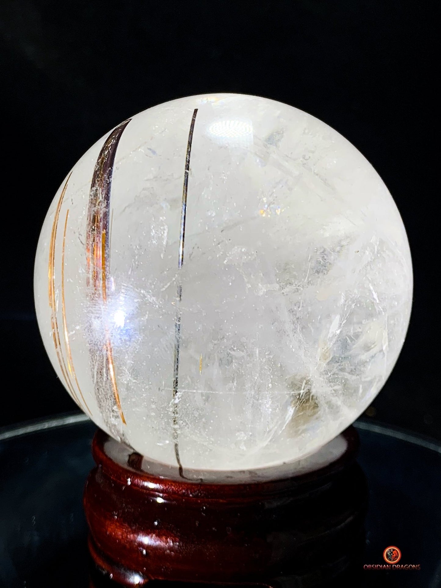 Boule de cristal de roche - inclusions de tourmalines et rutiles | obsidian dragons