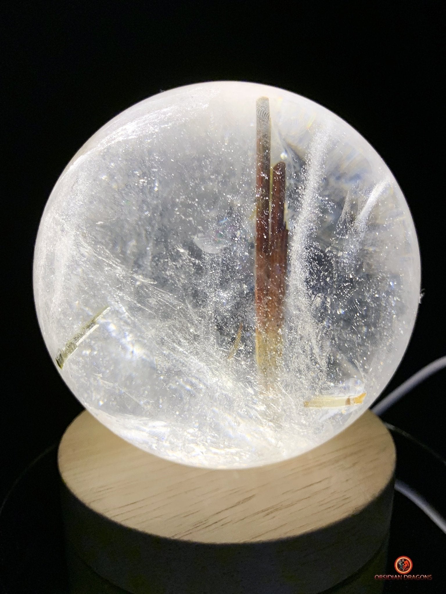 Boule de cristal de roche naturelle - Inclusions de tourmaline | obsidian dragons