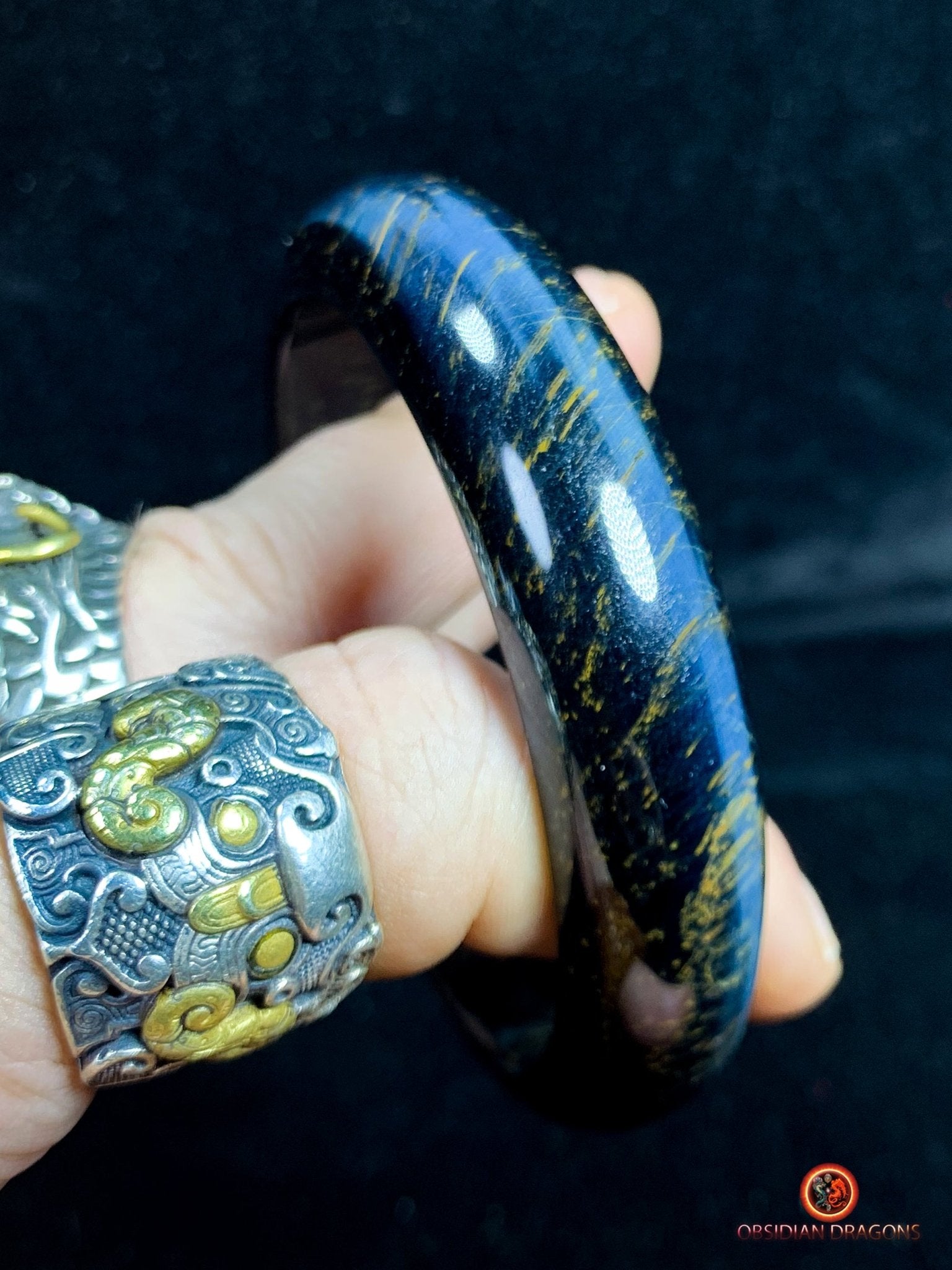 Bracelet Jonc en Œil de Faucon Naturel - Élégance et Raffinement | obsidian dragons