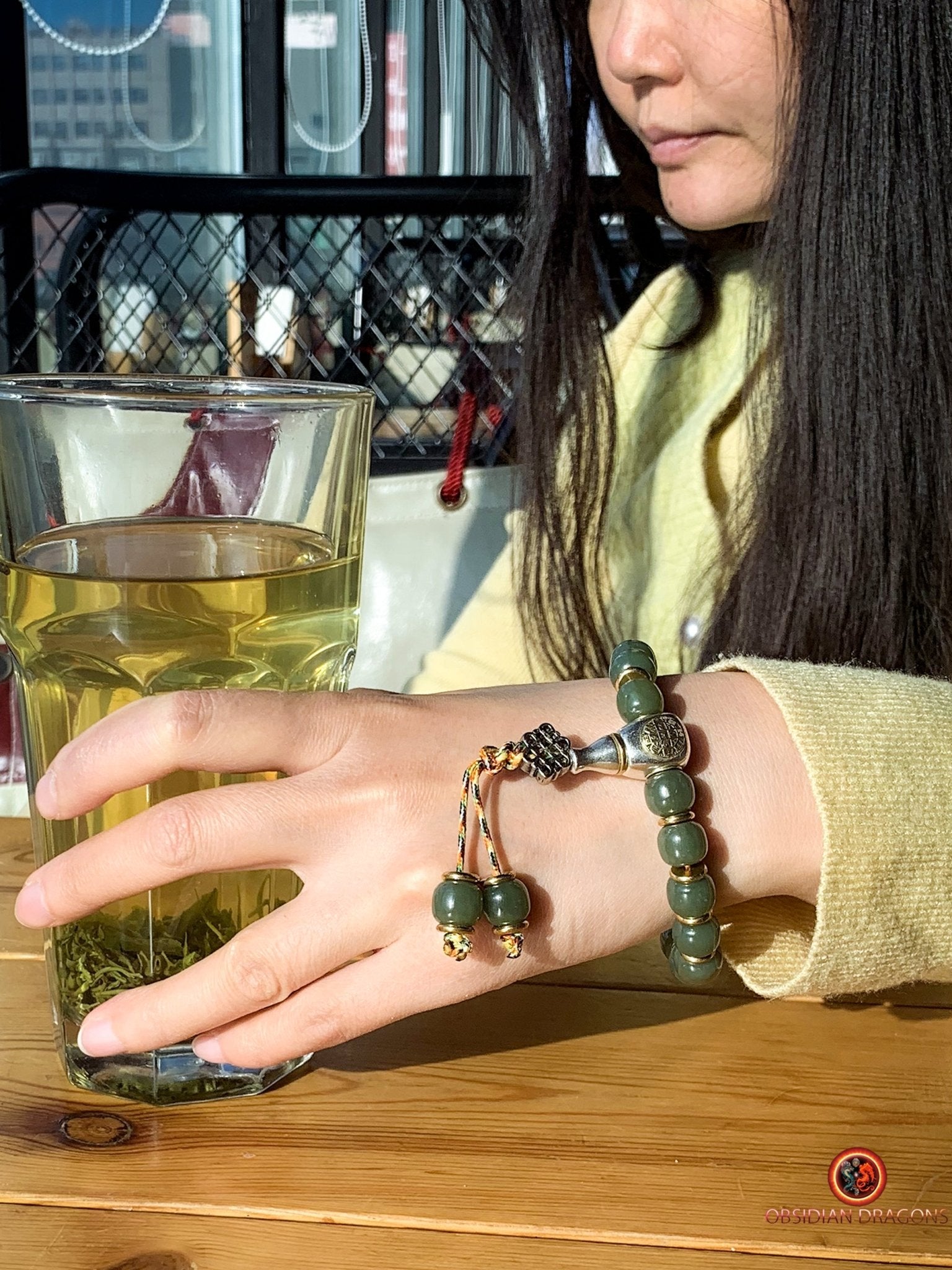 Bracelet bouddhiste en Jade naturel - Éveil et Sérénité | obsidian dragons