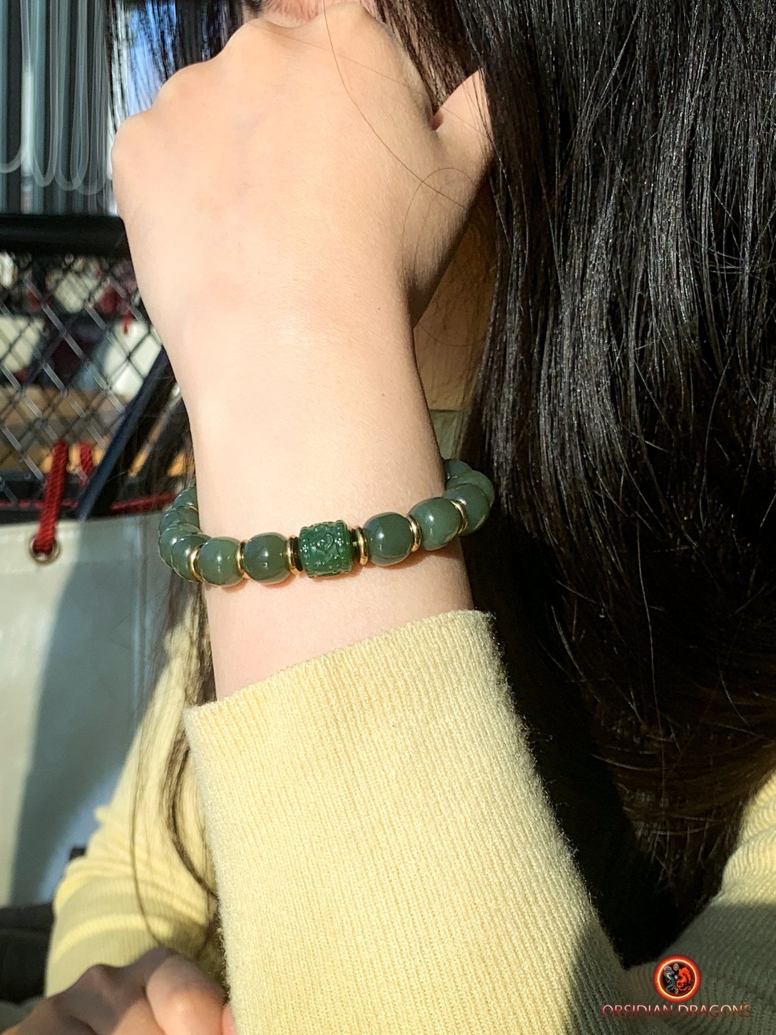 Bracelet bouddhiste en Jade naturel - Éveil et Sérénité | obsidian dragons