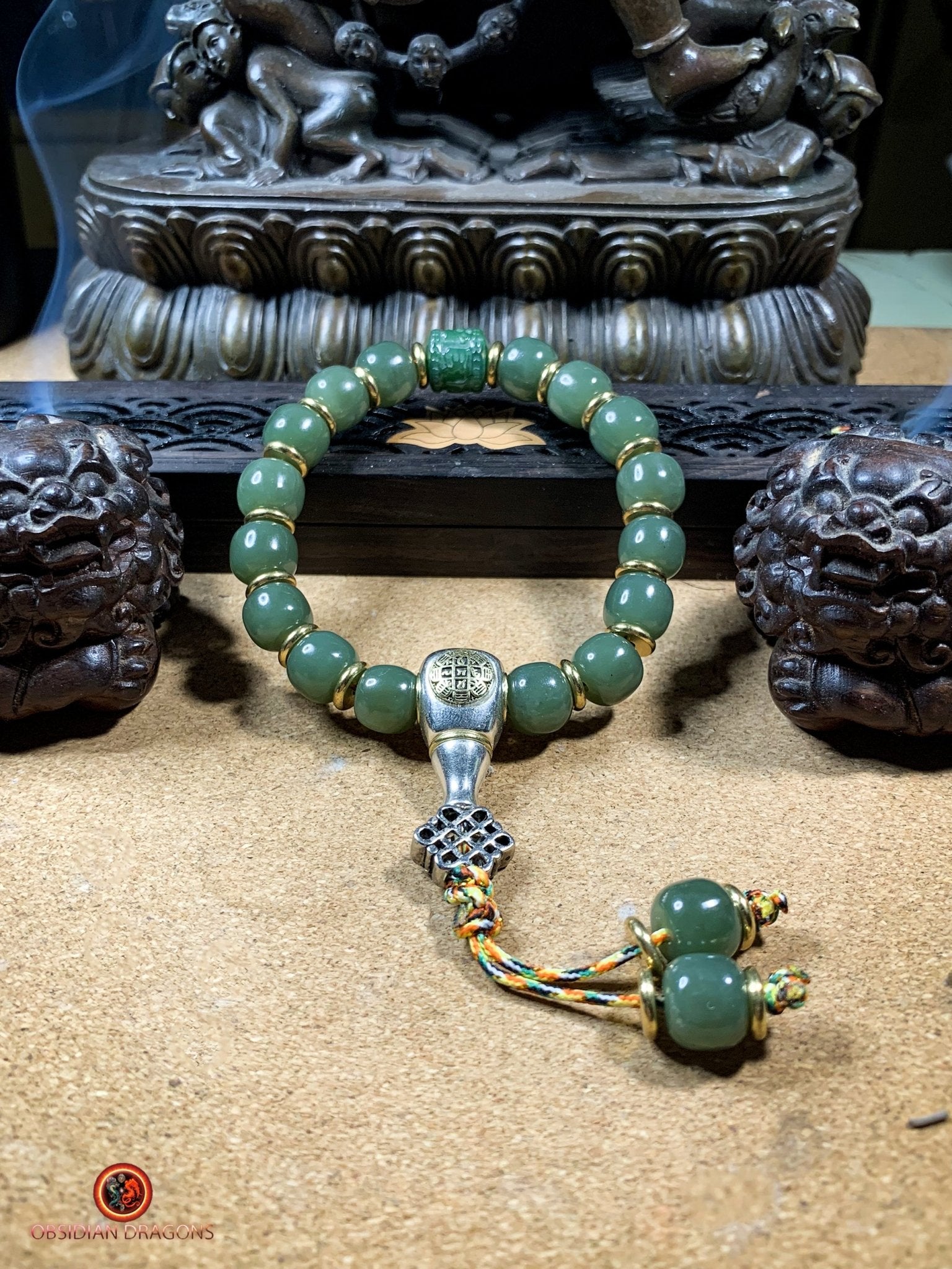 Bracelet bouddhiste en Jade naturel - Éveil et Sérénité | obsidian dragons