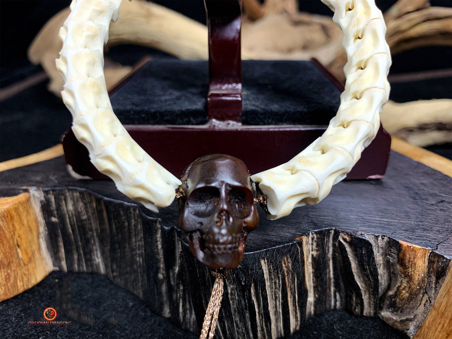 Bracelet en Vertèbres de Serpent - Crâne et Phurba | obsidian dragons