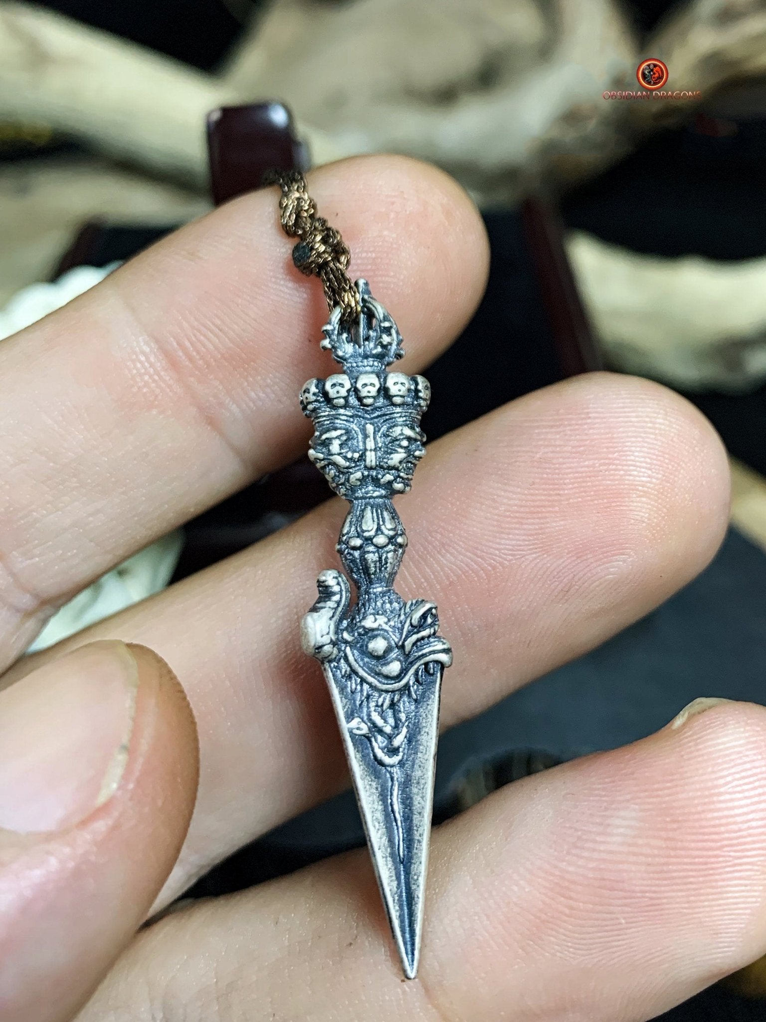 Bracelet en Vertèbres de Serpent - Crâne et Phurba | obsidian dragons