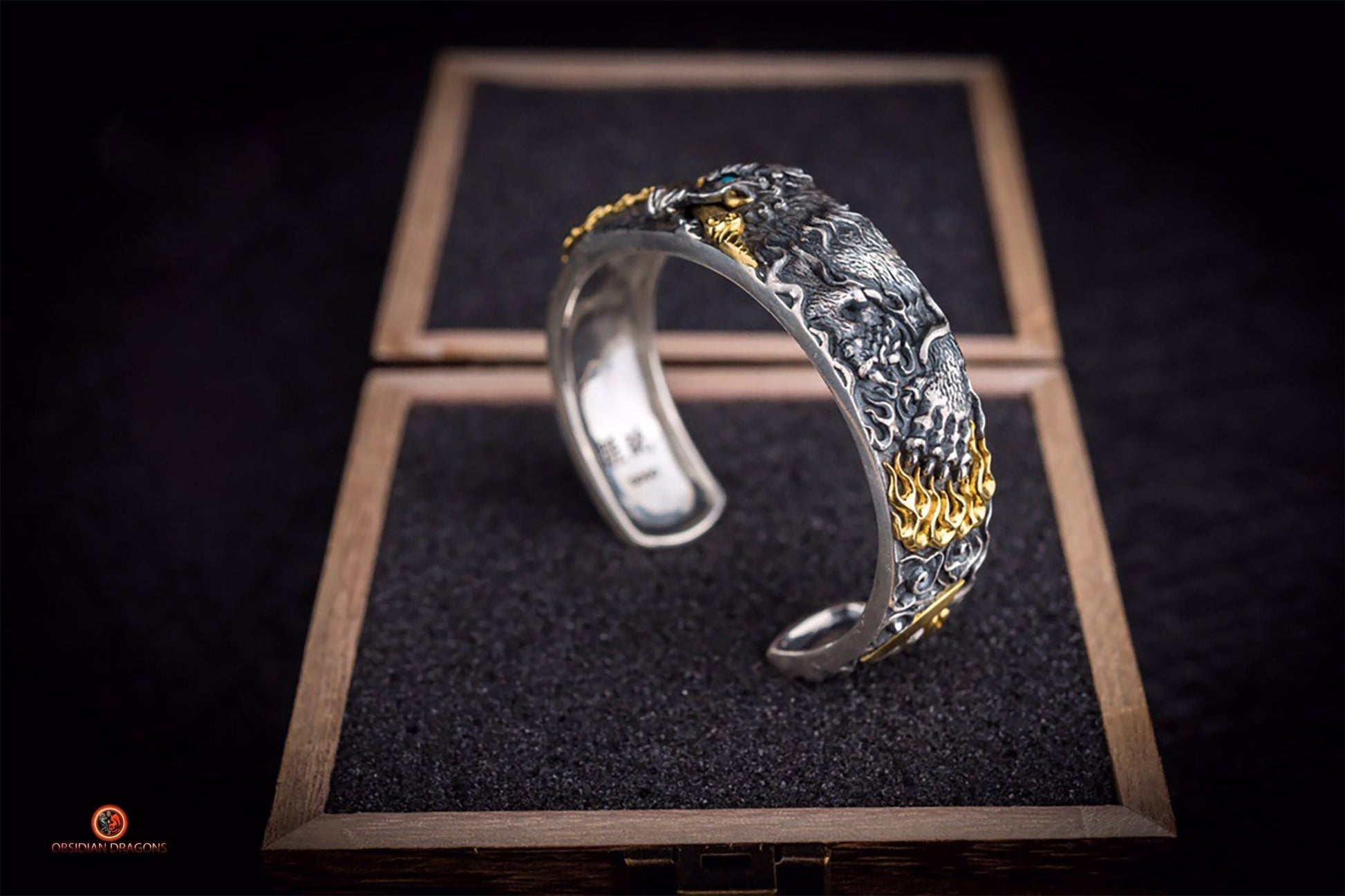Bracelet Manchette Dragon Yazi en Argent - Force et Protection | obsidian dragons