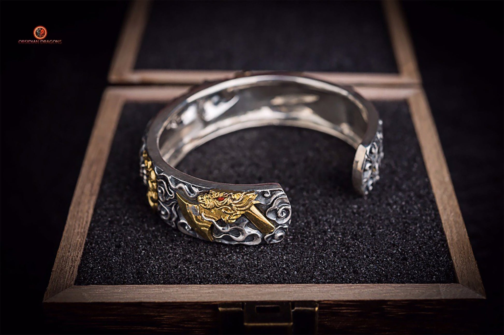 Bracelet Manchette Dragon Yazi en Argent - Force et Protection | obsidian dragons