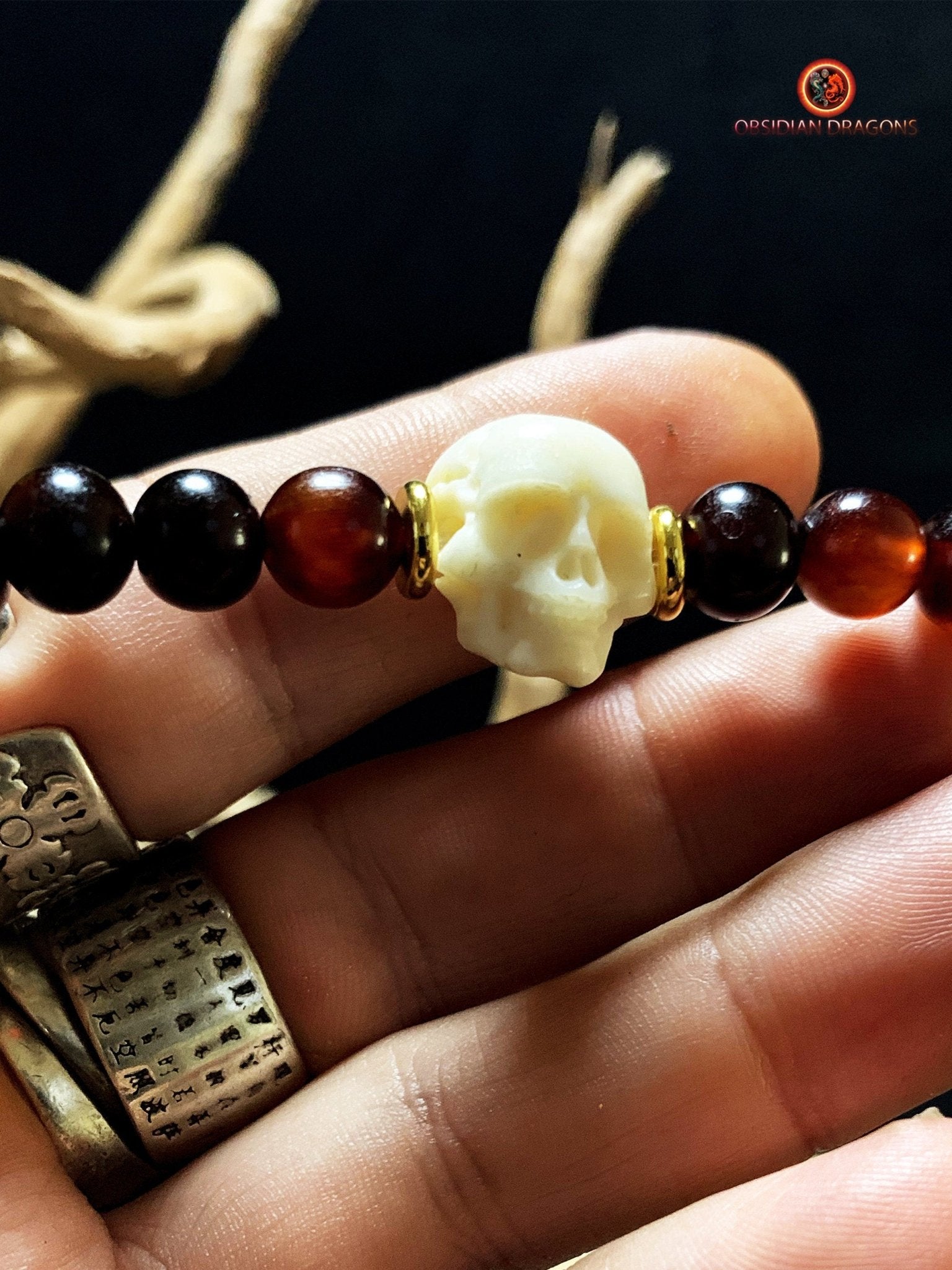 Collier Crâne Artisanal - corne et os de buffle - Pièce Signature | obsidian dragons