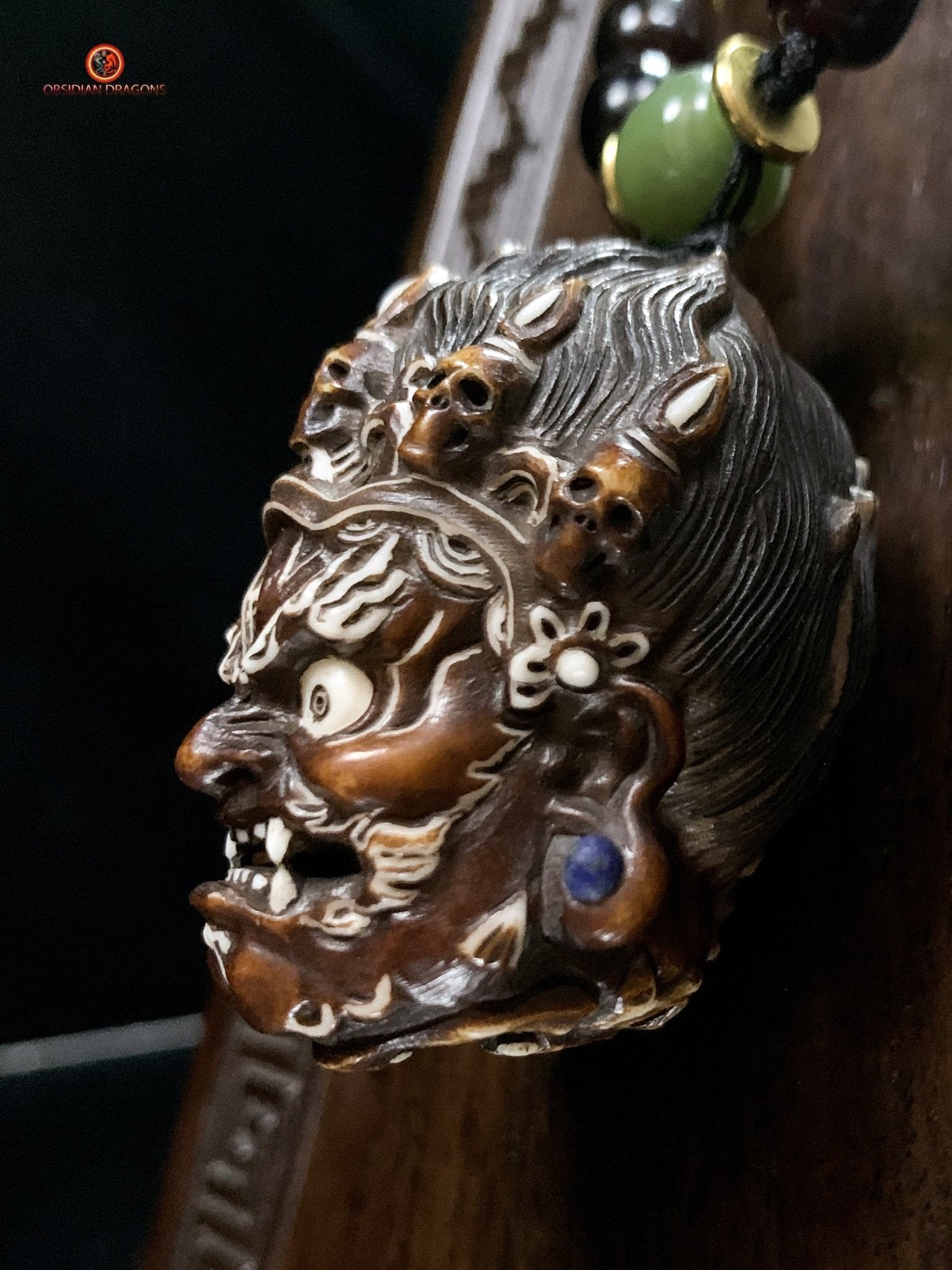 Collier bouddhiste tibétain rare - Pendentif Mahakala | obsidian dragons