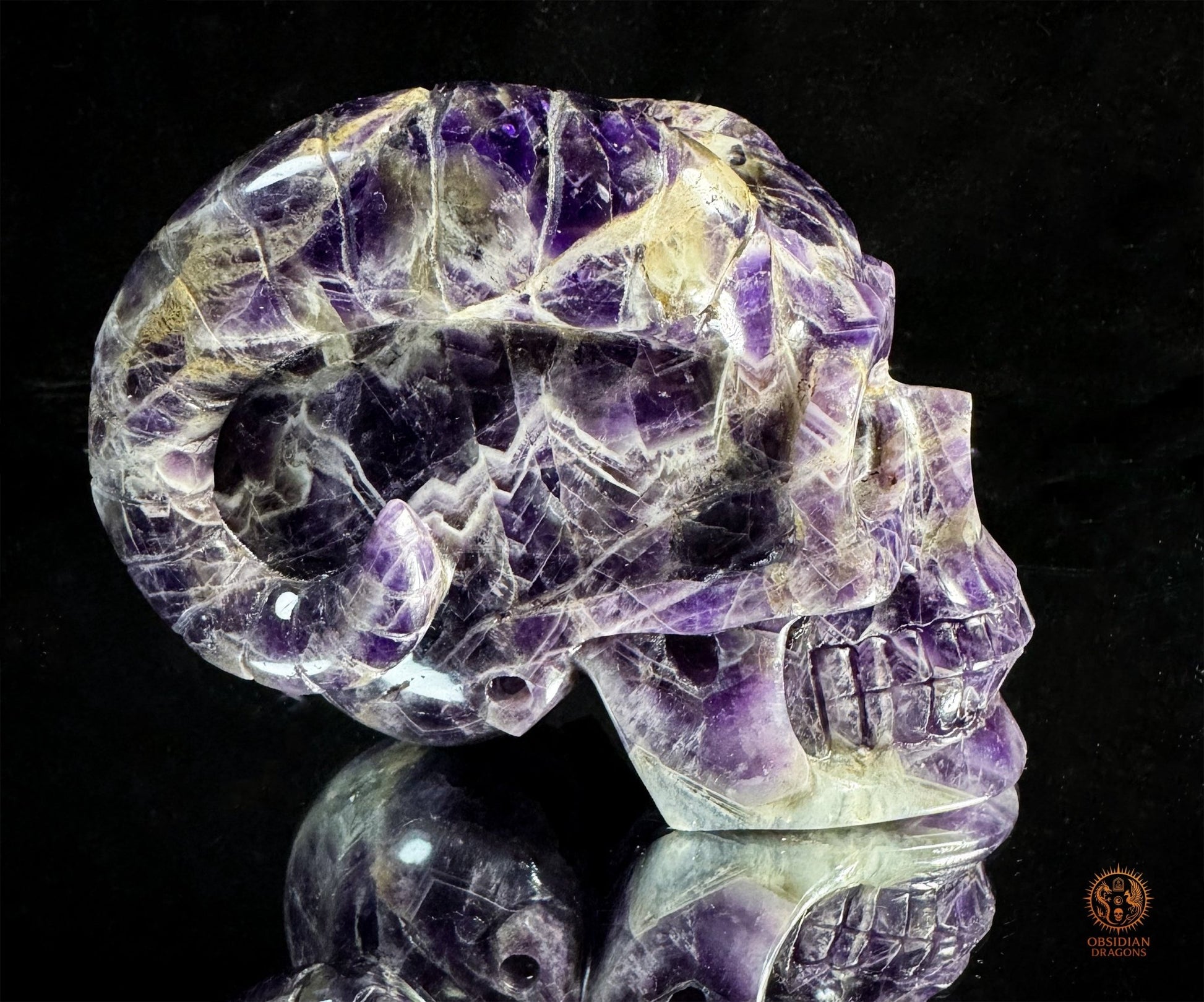 Crâne Cornu en Améthyste Chevron – Totem des Dieux Anciens | obsidian dragons