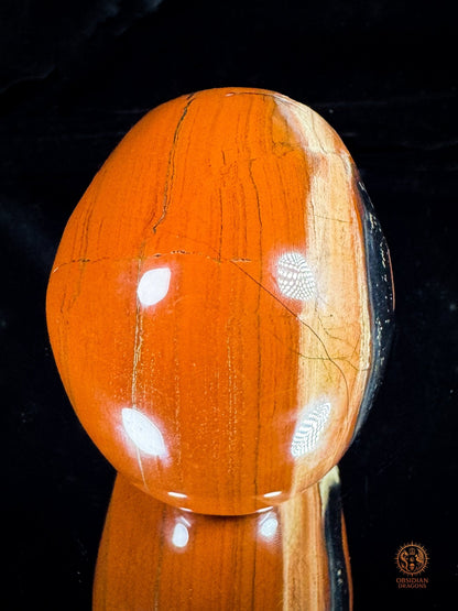 Crâne en Jaspe Rouge – Sculpture en Pierre Naturelle – Pièce Unique | obsidian dragons