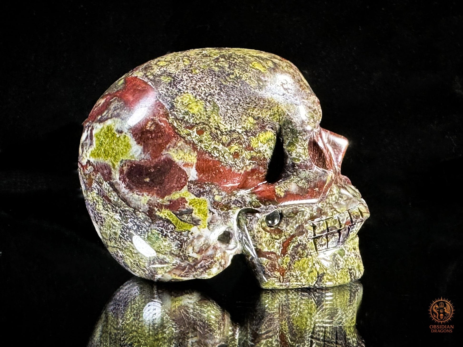 Crâne en Jaspe Sang de Dragon – Sculpture Artisanale | obsidian dragons