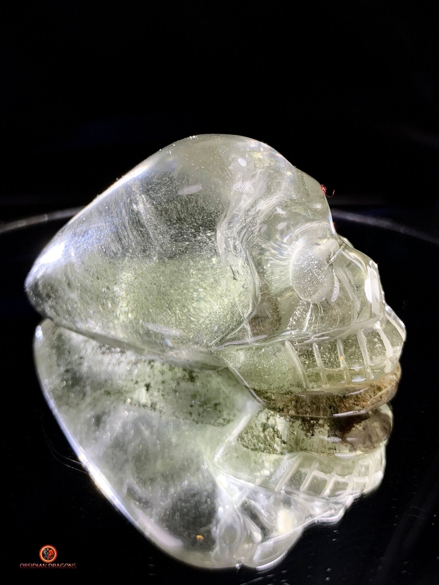 Crâne de cristal allongé - Quartz chlorite - Énergie | obsidian dragons