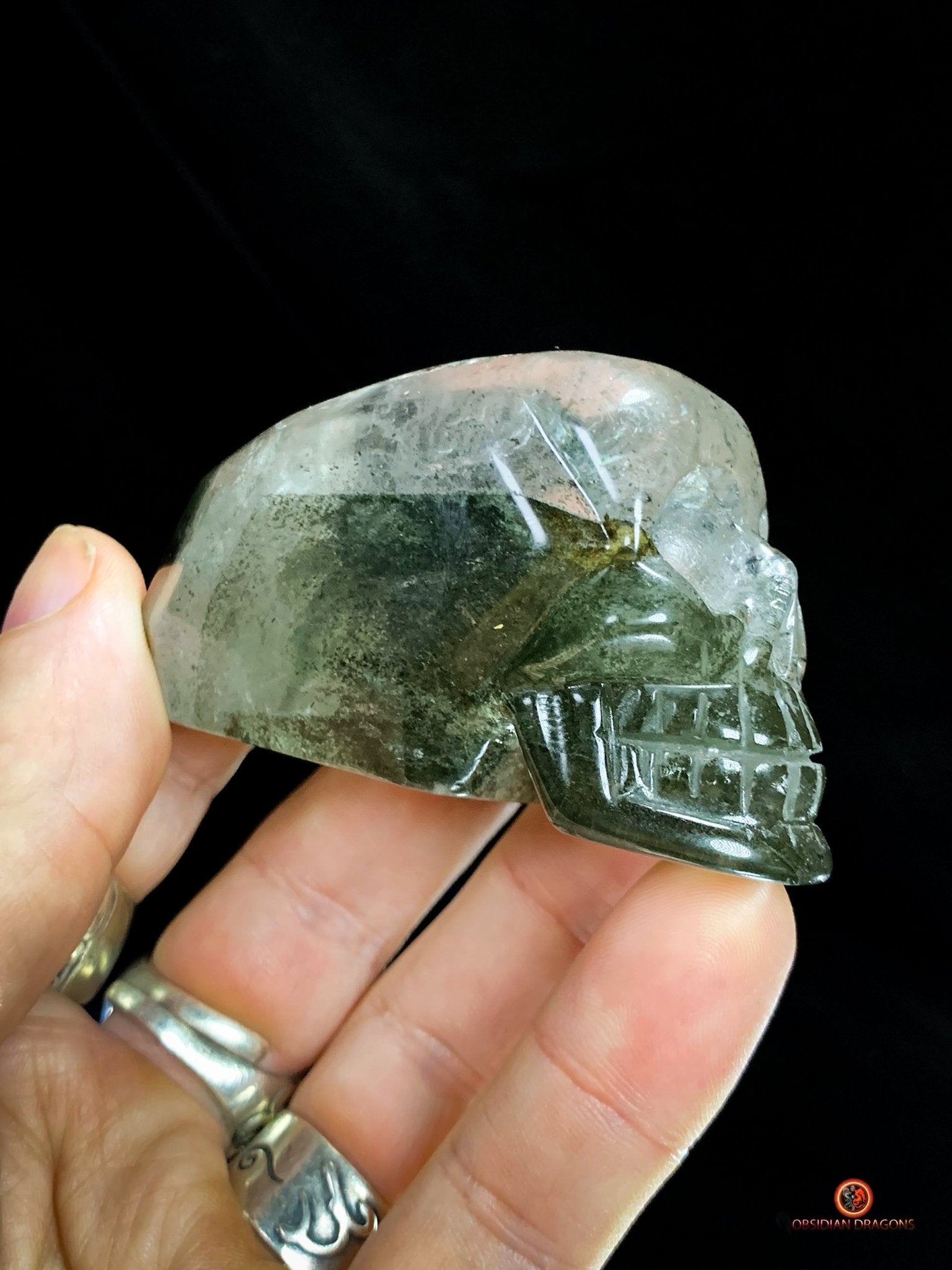Crâne de cristal allongé - Quartz chlorite - Protection | obsidian dragons