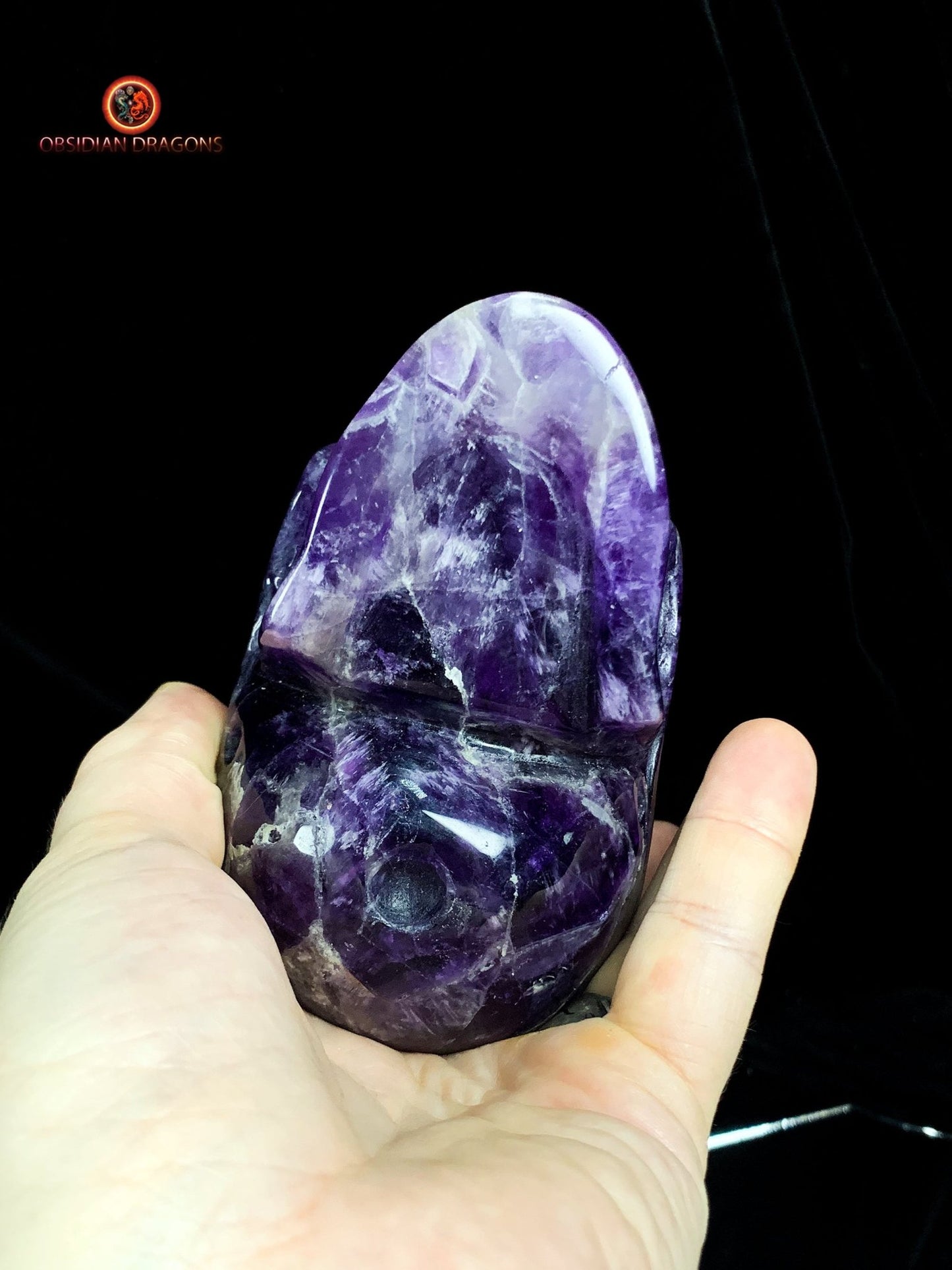 Crâne de Cristal en Améthyste- Unique et Précieux | obsidian dragons