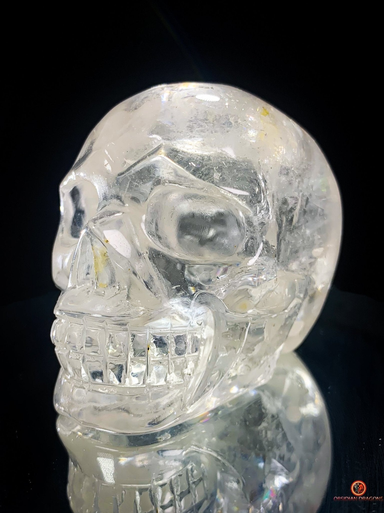Crâne de Cristal en Cristal de Roche – reflets Arc-en-Ciel | obsidian dragons