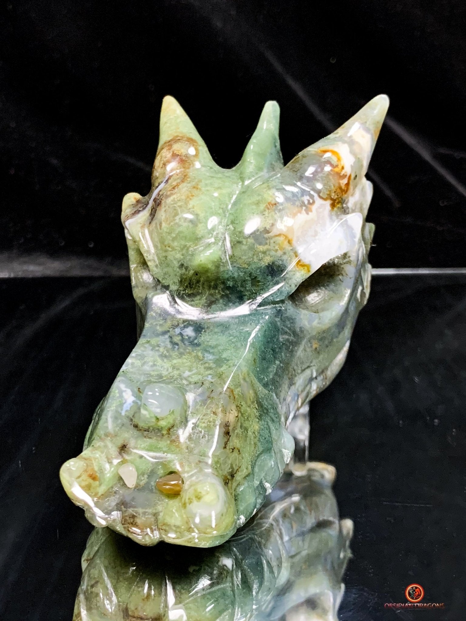 Crâne de Dragon en Agate Mousse - Puissance et Équilibre | obsidian dragons