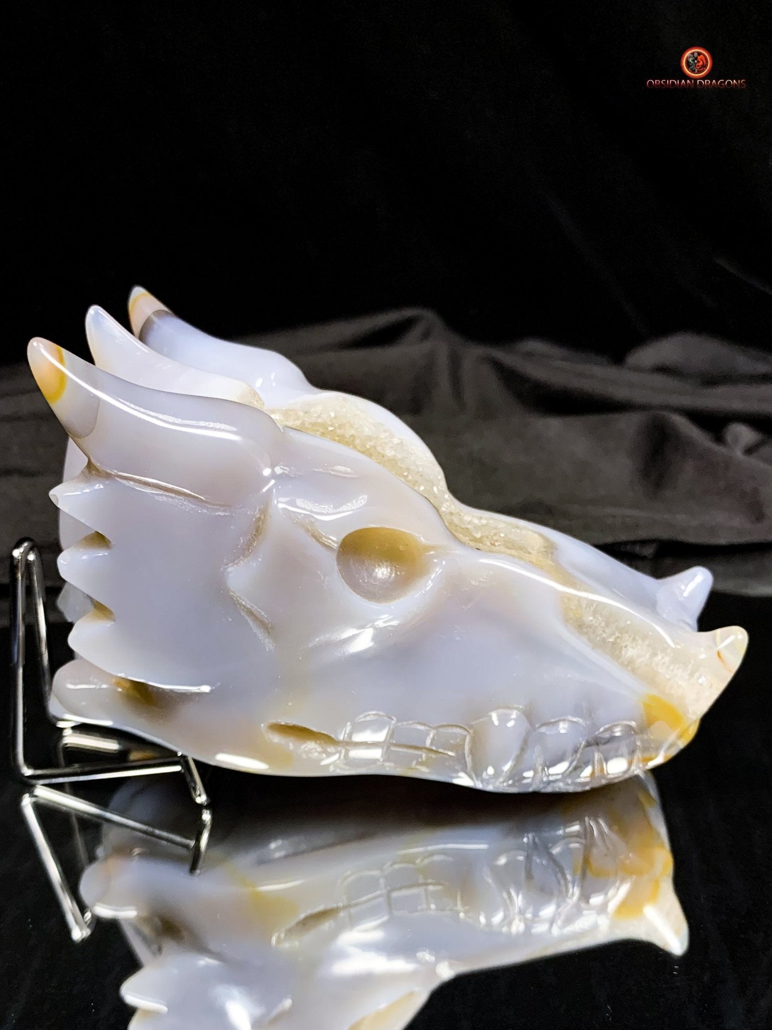 Crâne de Dragon en Géode de Quartz - Éveil Énergétique | obsidian dragons