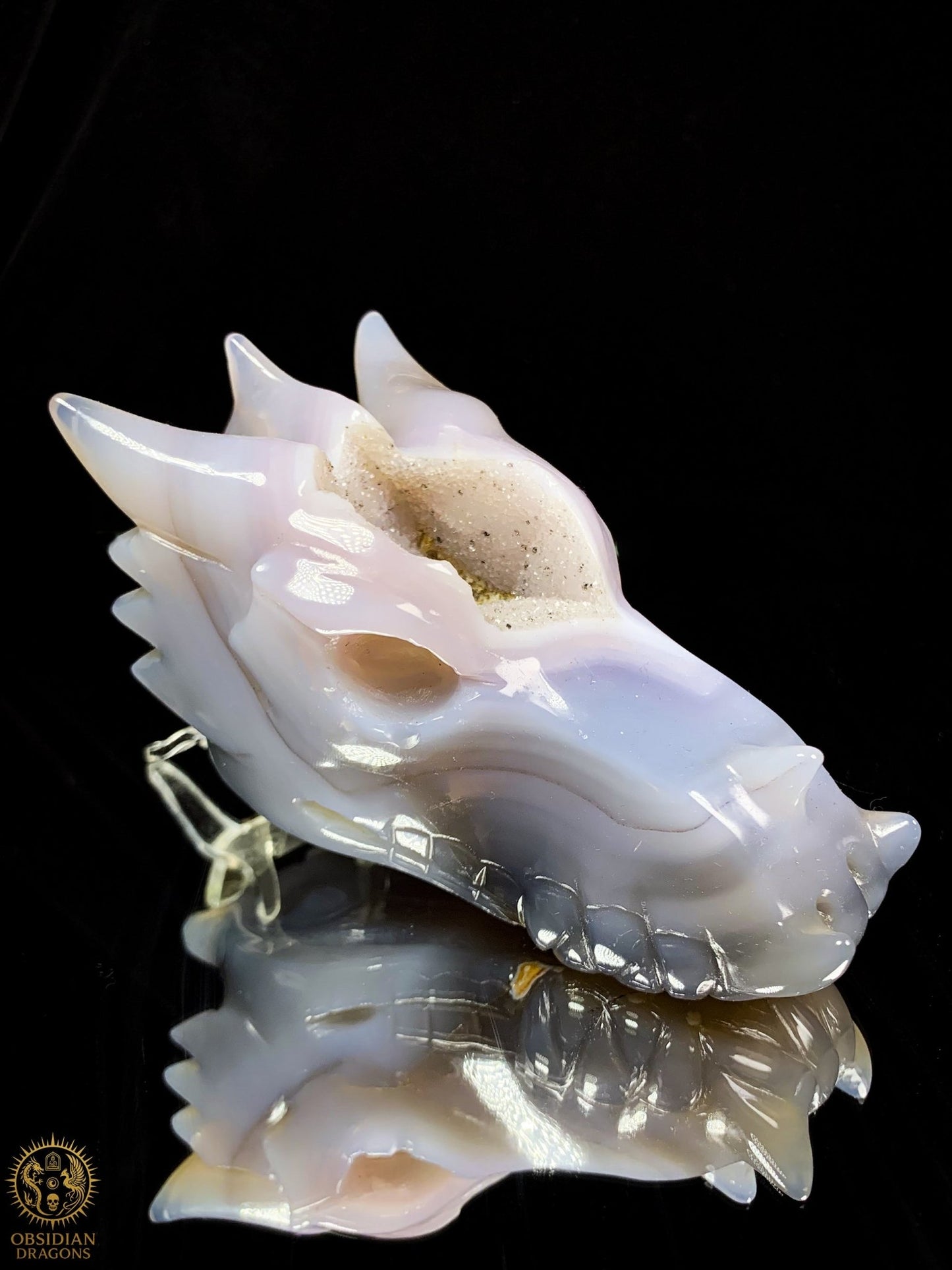 Crâne de Dragon en calcédoine- Géode- Souffle Opalescent | obsidian dragons