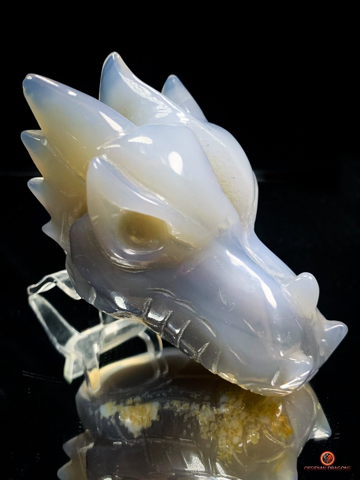 Crâne de Dragon en géode de Quartz – Harmonie Spirituelle - obsidian dragons