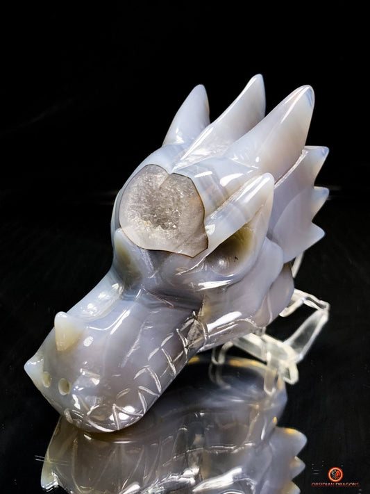 Crâne de Dragon en géode de quartz et agate – Équilibre et Lumière | obsidian dragons